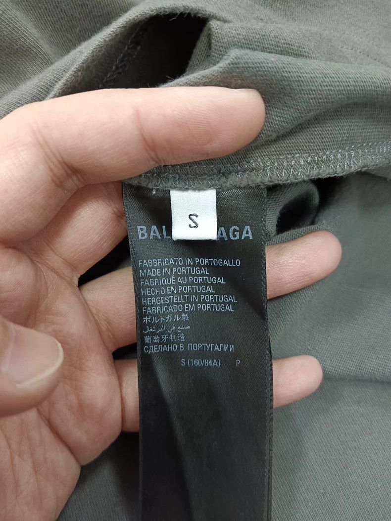 Balenciaga Balenciaga Embroidered letter short sleeve T-shirt Size US M / EU 48-50 / 2 - 4 Thumbnail