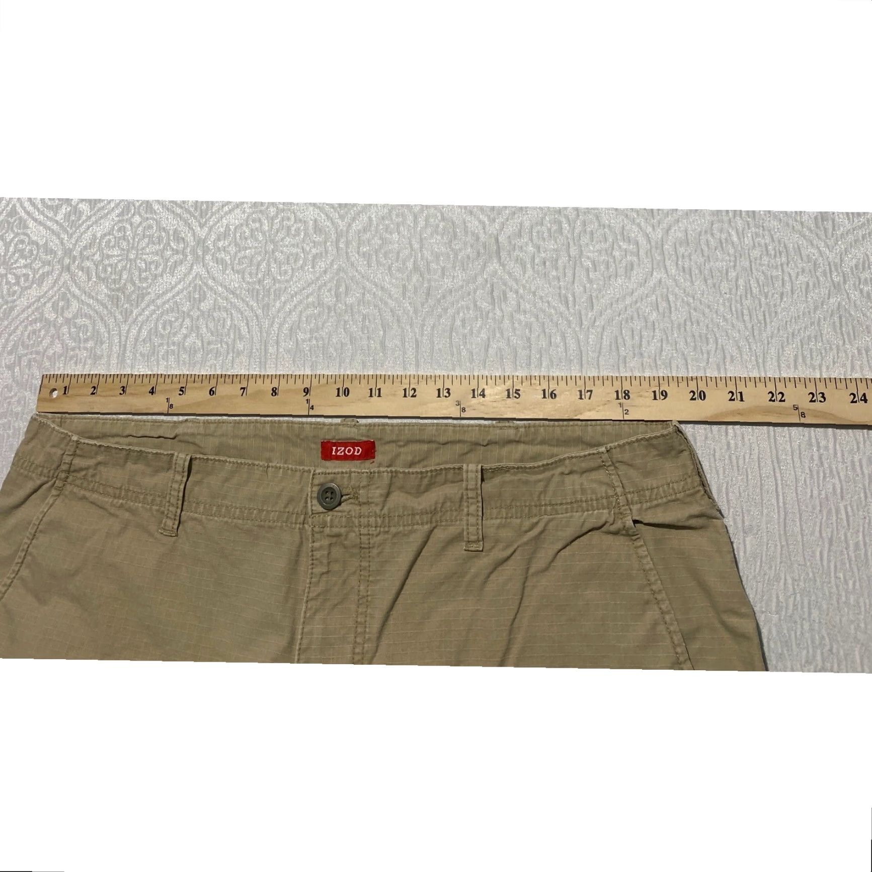 Izod IZOD Cargo Shorts Mens Khaki Tan Cotton Ripstop 38 Casual Outdoor Utility) Size US 38 / EU 54 - 6 Thumbnail