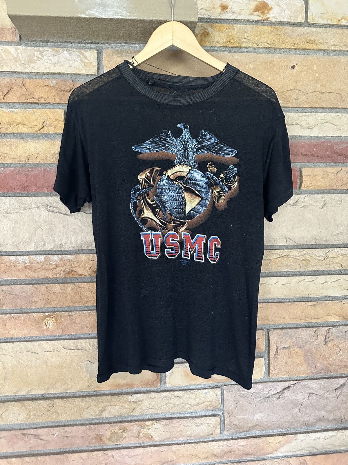 Vintage Vintage 80s USMC 3D Emblem Graphic Tee Size US L / EU 52-54 / 3 - 1 Thumbnail