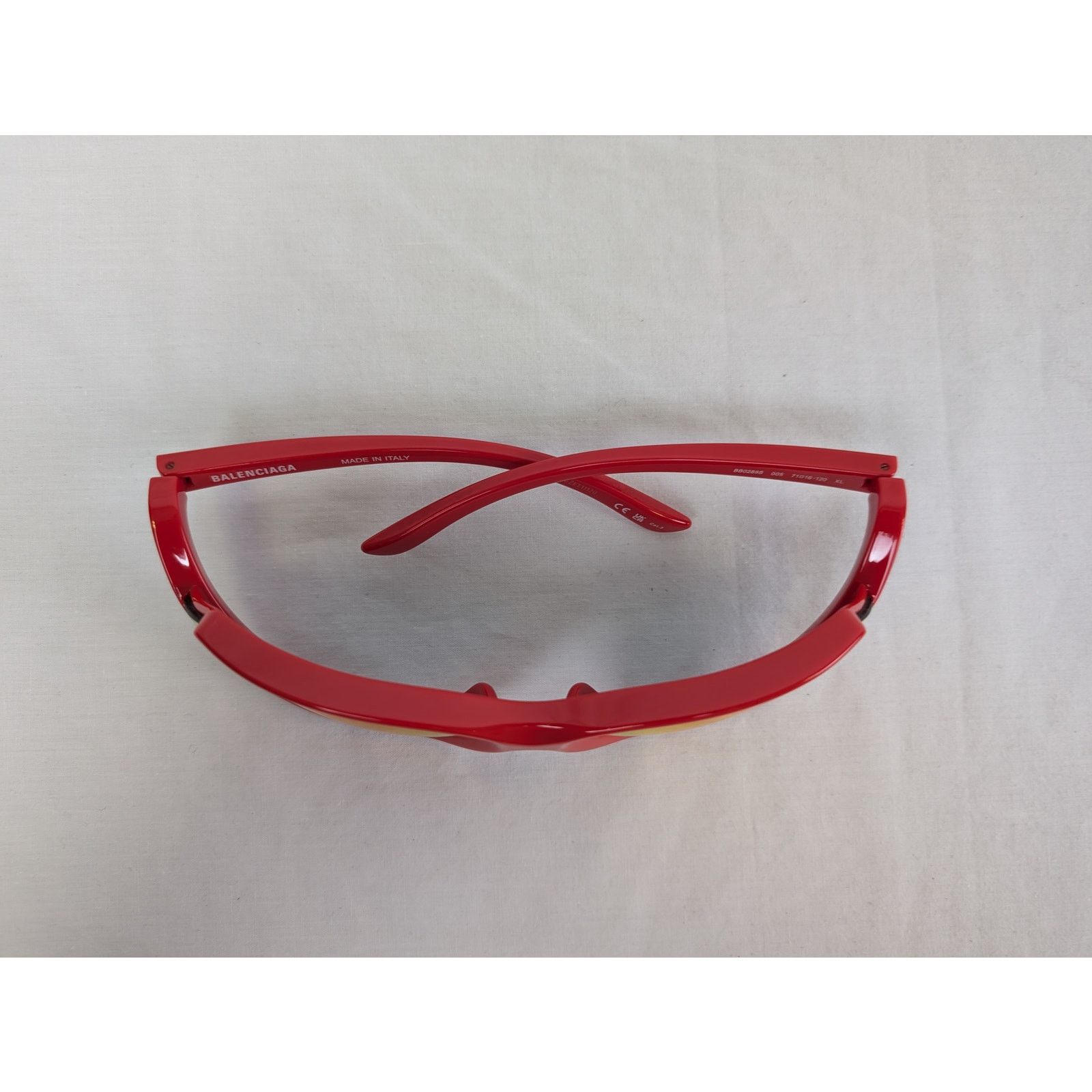 Balenciaga o1rshd1 Size: OS / Red Frame Sunglasses in Multicolor Size ONE SIZE - 10 Thumbnail
