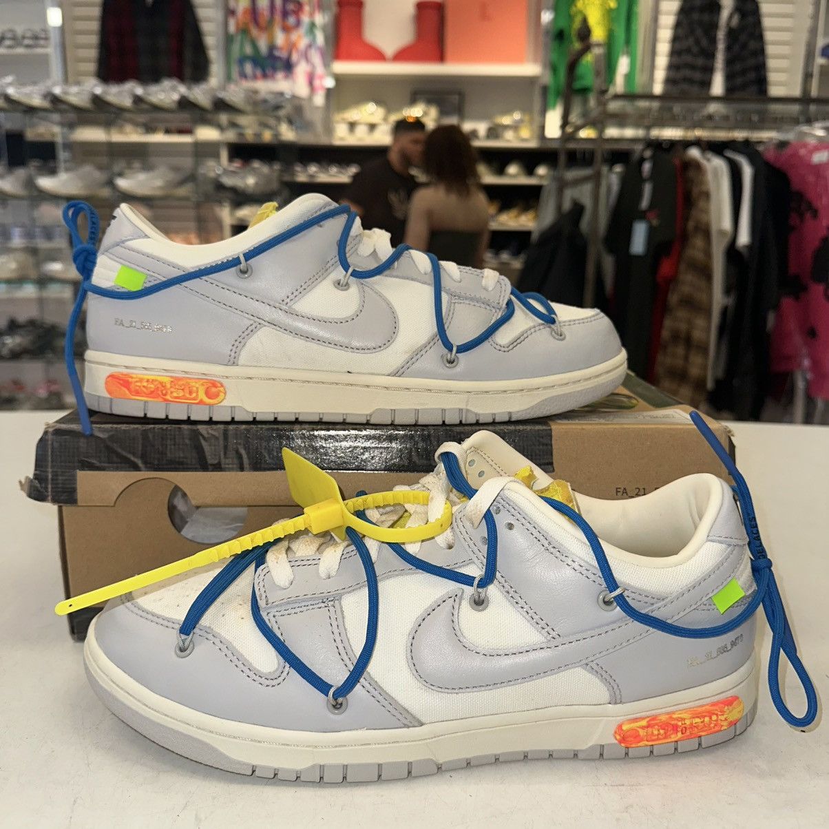 Nike × Off-White Size 10.5 - Nike Off-White x Dunk Low Lot 10 of 50 Size US 10.5 / EU 43-44 - 1 Thumbnail
