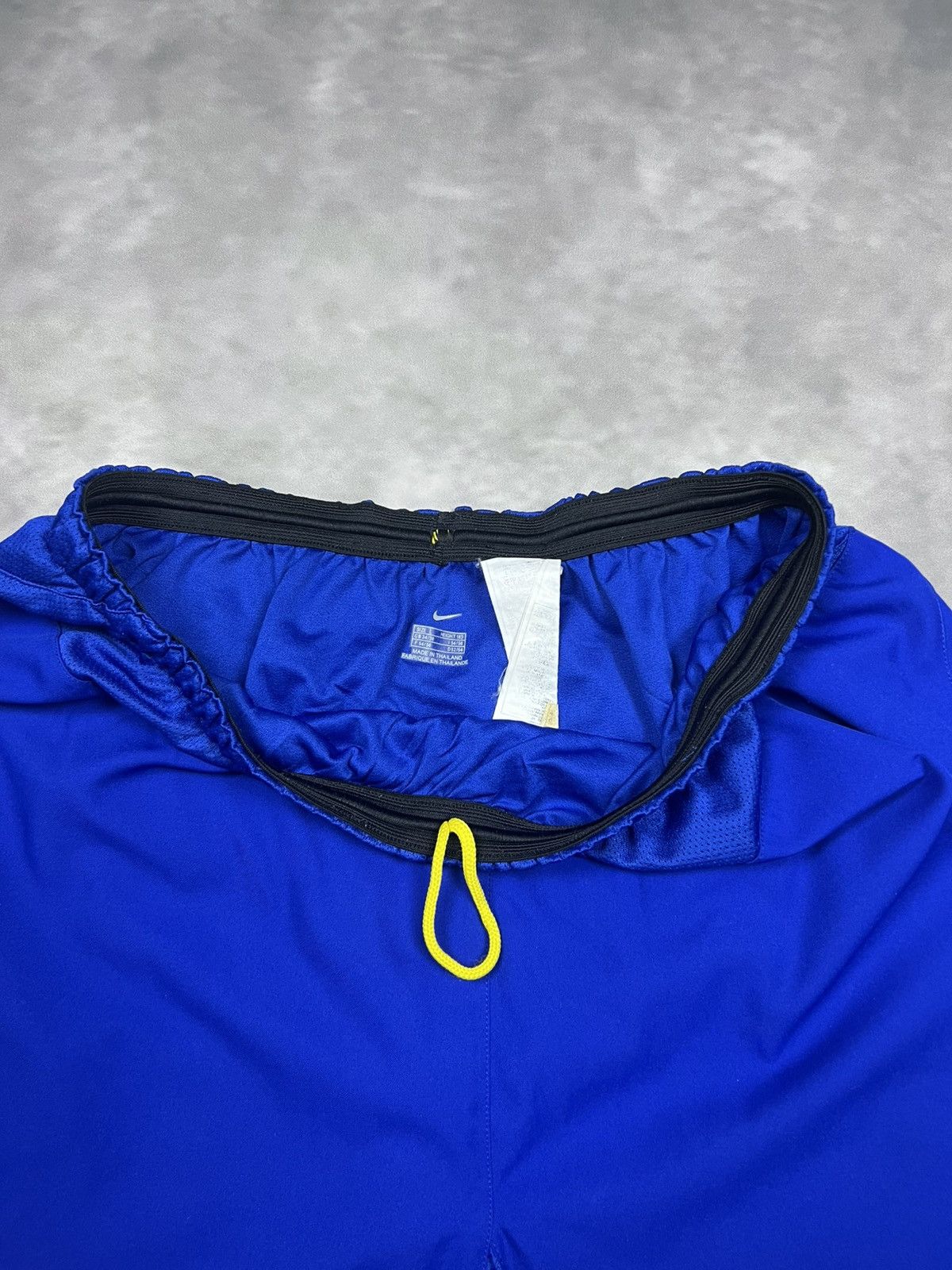 Nike Vtg Nike Arsenal FC 2011-12 Away Football Shorts Blue Size L Size US 33 - 7 Thumbnail