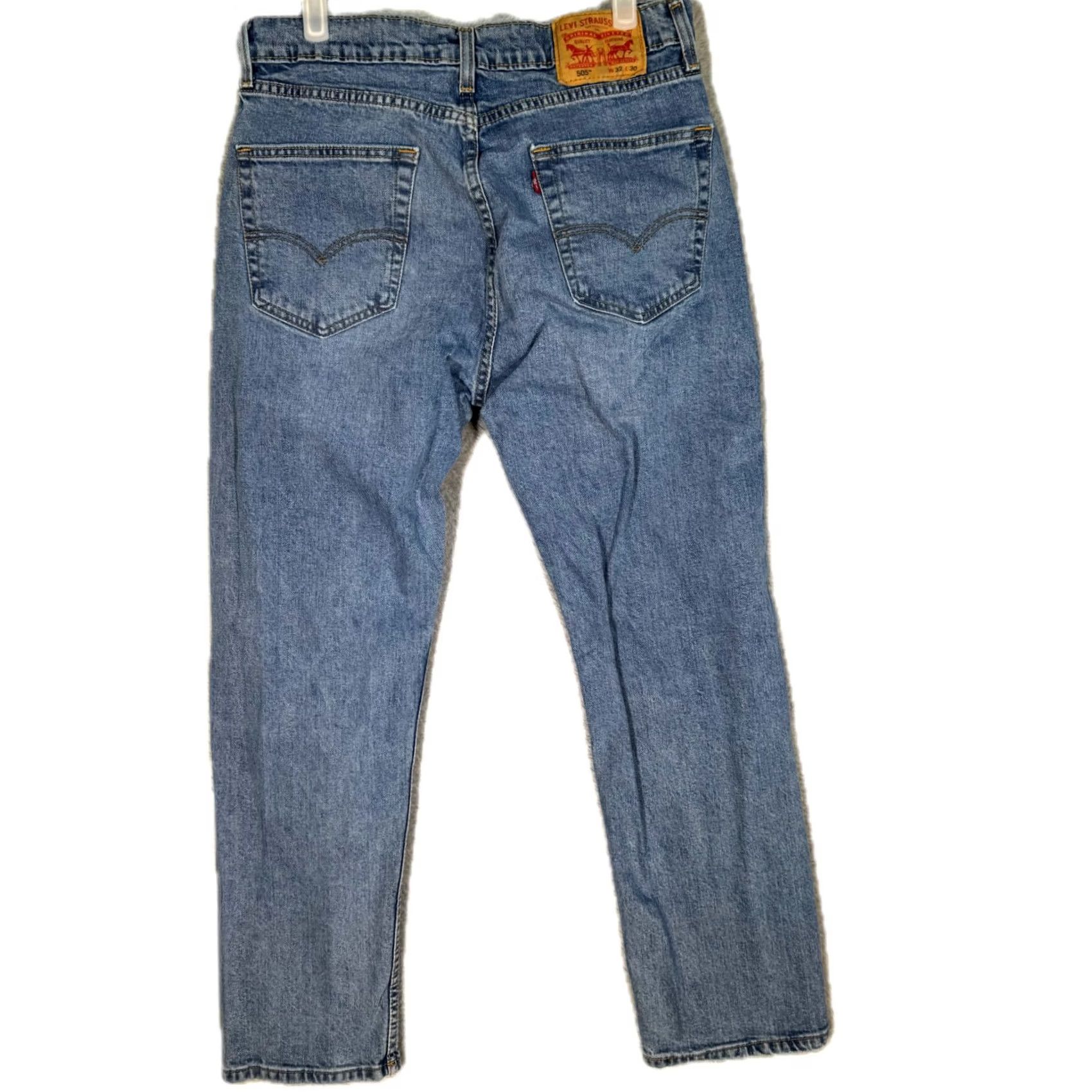 Levi's Levi’s 505 Men’s Jeans 32 x 30 Blue Denim Mid-Rise Straight Leg Jeans Size US 32 / EU 48 - 2 Thumbnail