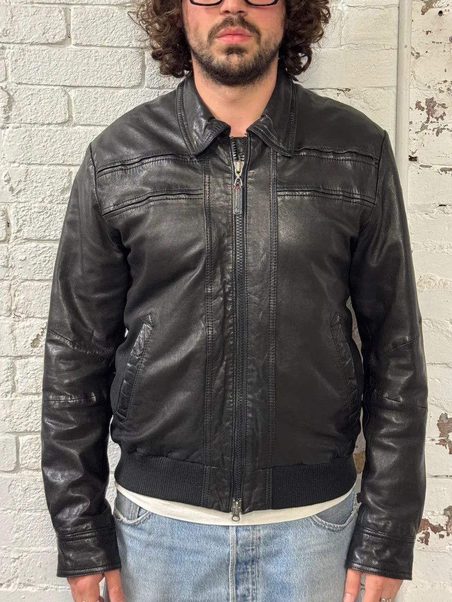 Armani Armani Black Leather Bomber Jacket Size US M / EU 48-50 / 2 - 2 Thumbnail