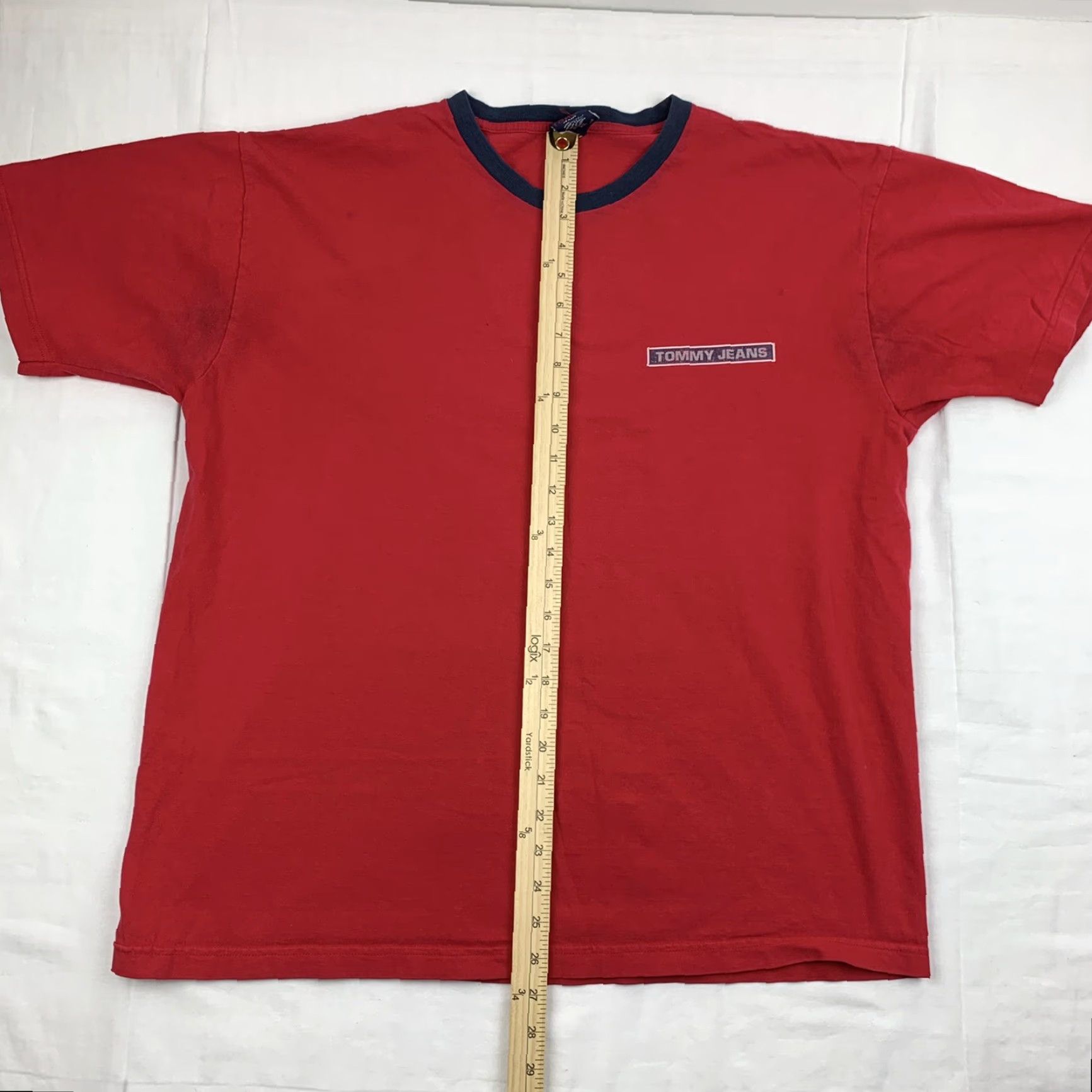 Tommy Hilfiger VINTAGE Tommy Hilfiger Tommy Jeans T-Shirt Adult L Red 90s Y2K Mens Tee Size US L / EU 52-54 / 3 - 7 Thumbnail