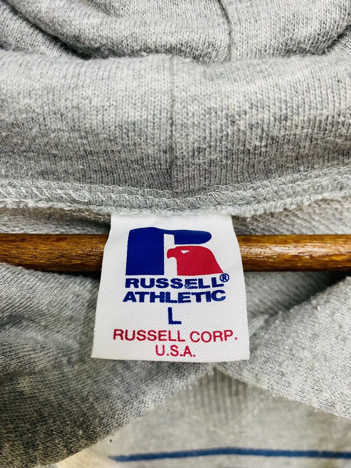 Russell Athletic Russel Athletic Hoodie Big Spellout Light Cotton Size L Size US L / EU 52-54 / 3 - 7 Thumbnail
