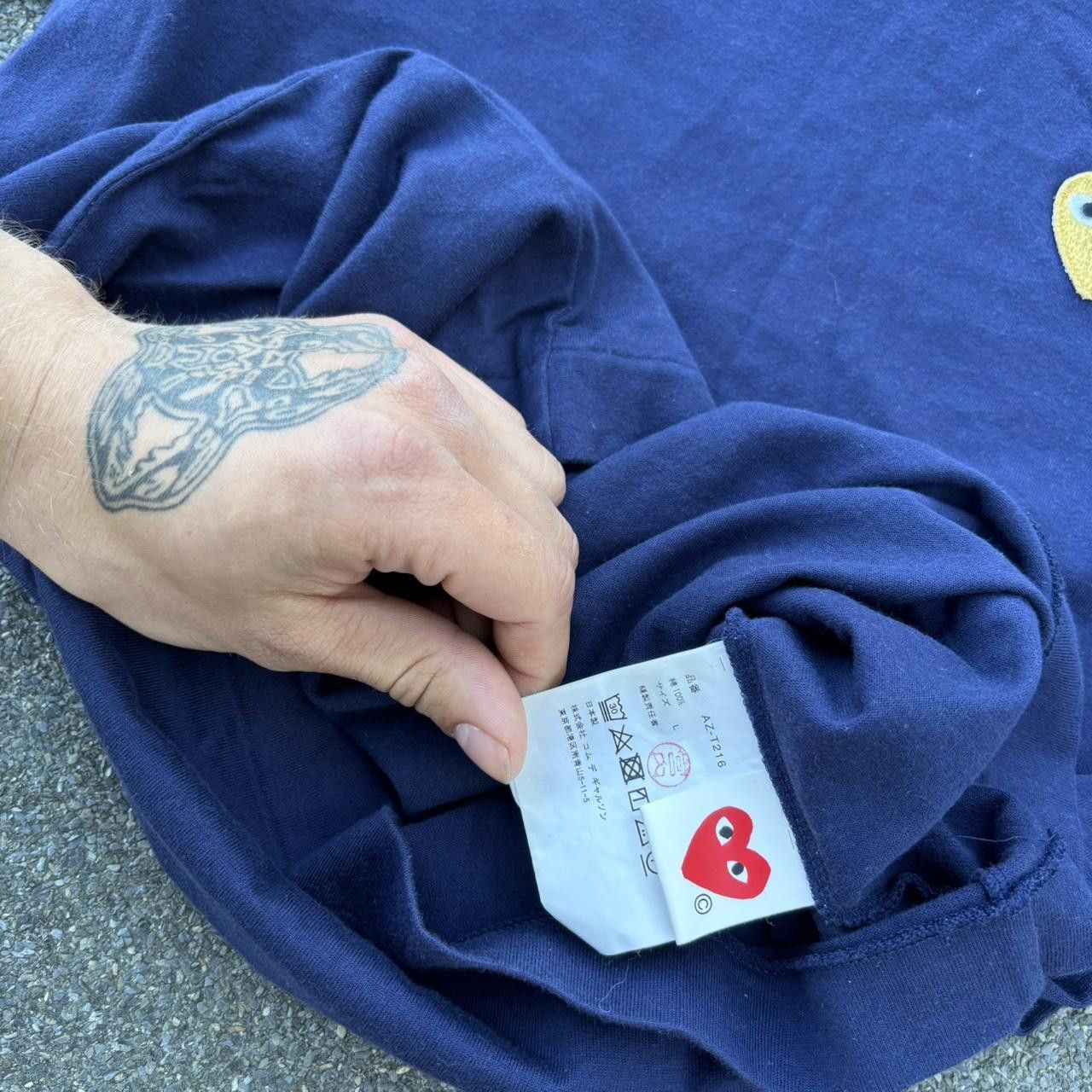 Comme des Garcons PLAY × Japanese Brand × Vintage Vintage y2k 90s Comme des Garçons Play heart logo t-shirt Size US L / EU 52-54 / 3 - 5 Thumbnail