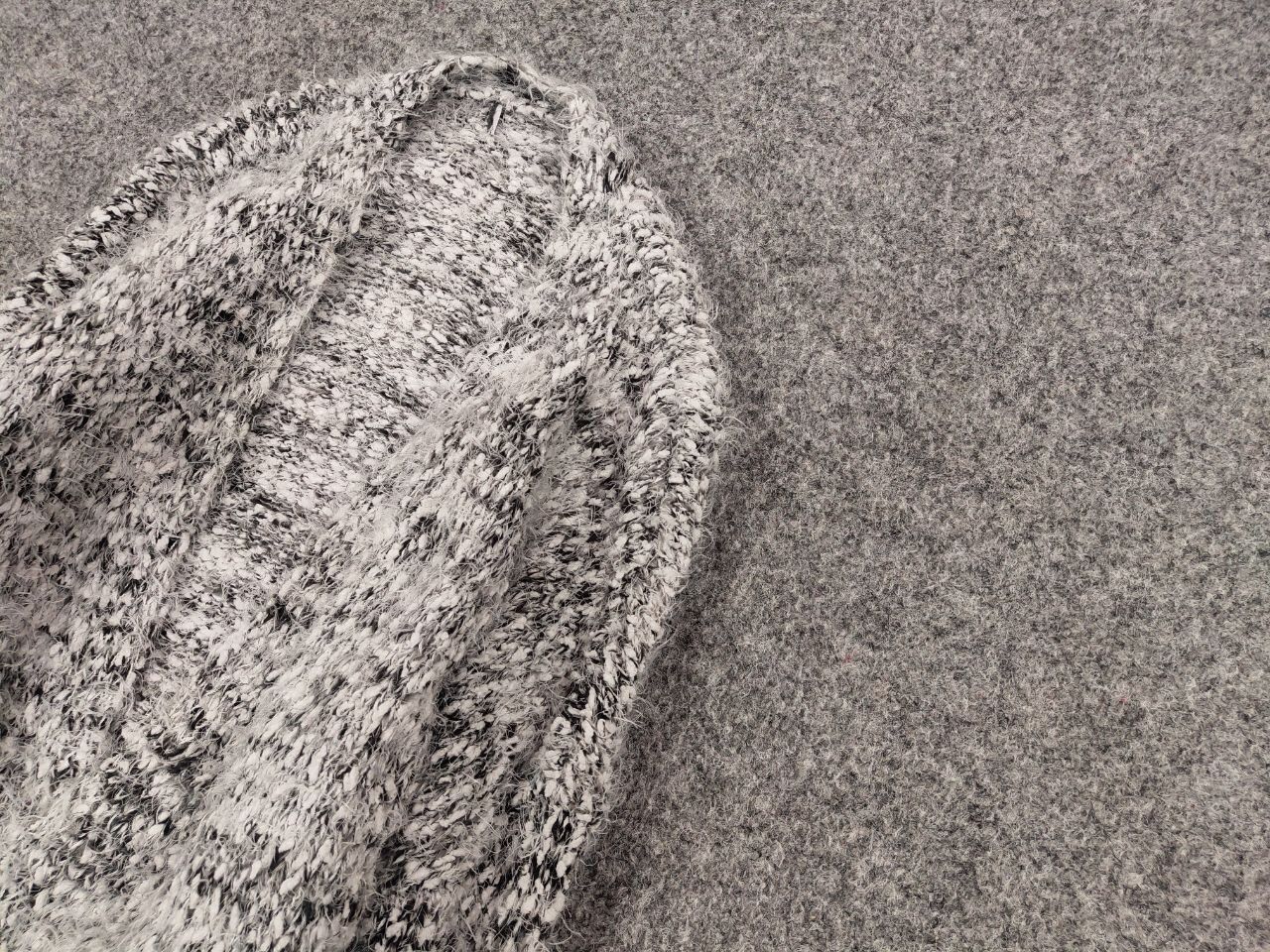 Japanese Brand Vintage 90's Japanese Cardigan Mohair Style Fuzzy Sweater Size US M / EU 48-50 / 2 - 4 Thumbnail