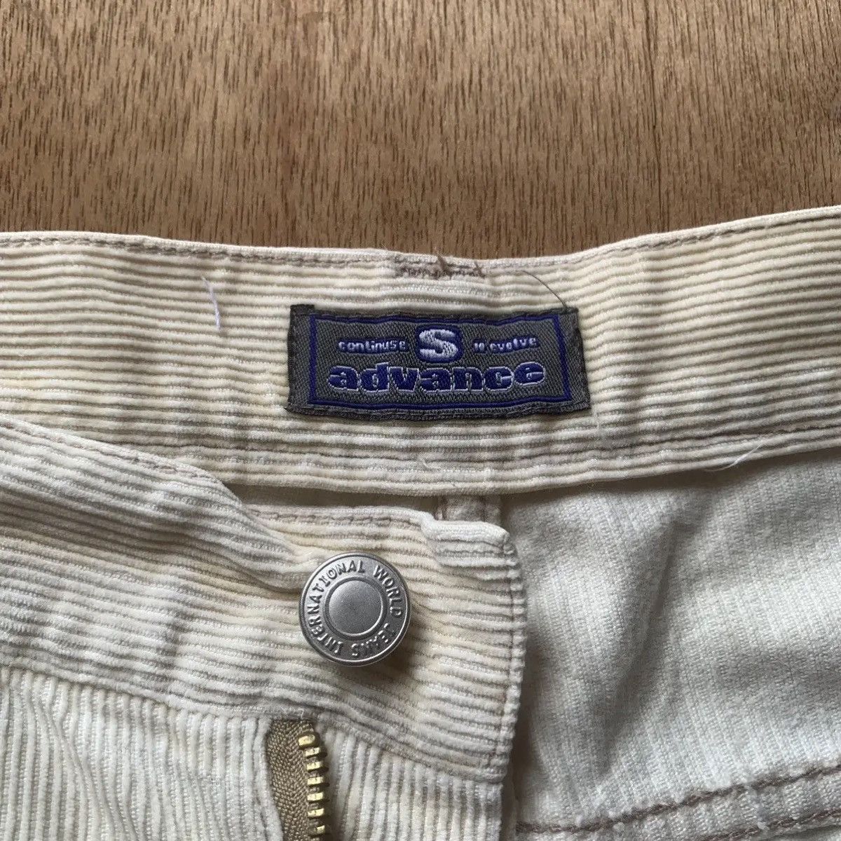 Edition Japan 5-POCKET JAPANESE VINTAGE TROUSERS CORDUROY RIPPED PANTS Size US 30 / EU 46 - 9 Thumbnail
