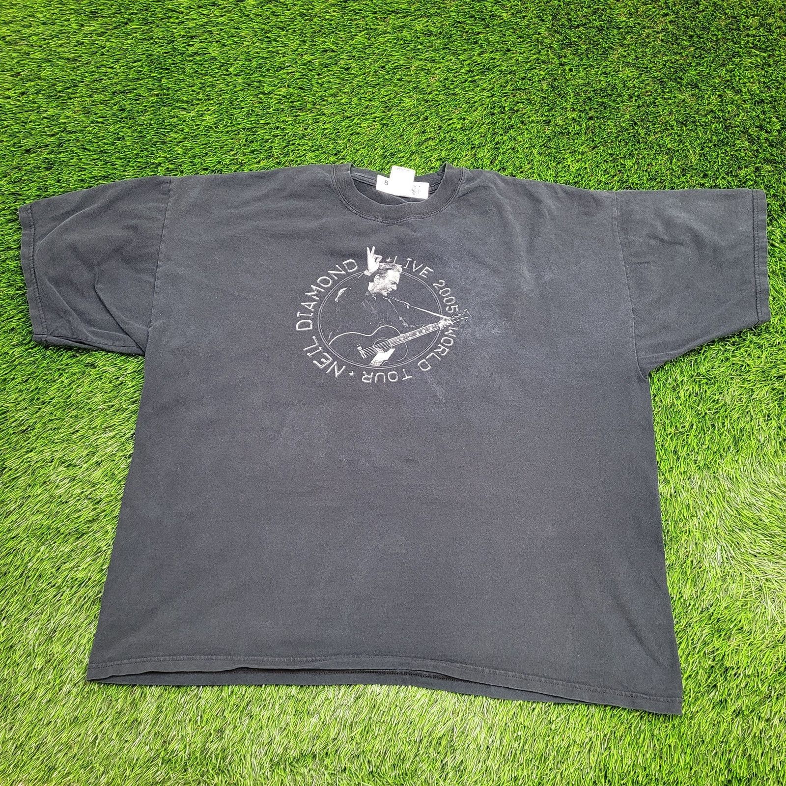 Gildan Vintage Neil-Diamond Shirt 2XL 26x27 World Tour 2005 Y2K Size US XXL / EU 58 / 5 - 1 Thumbnail