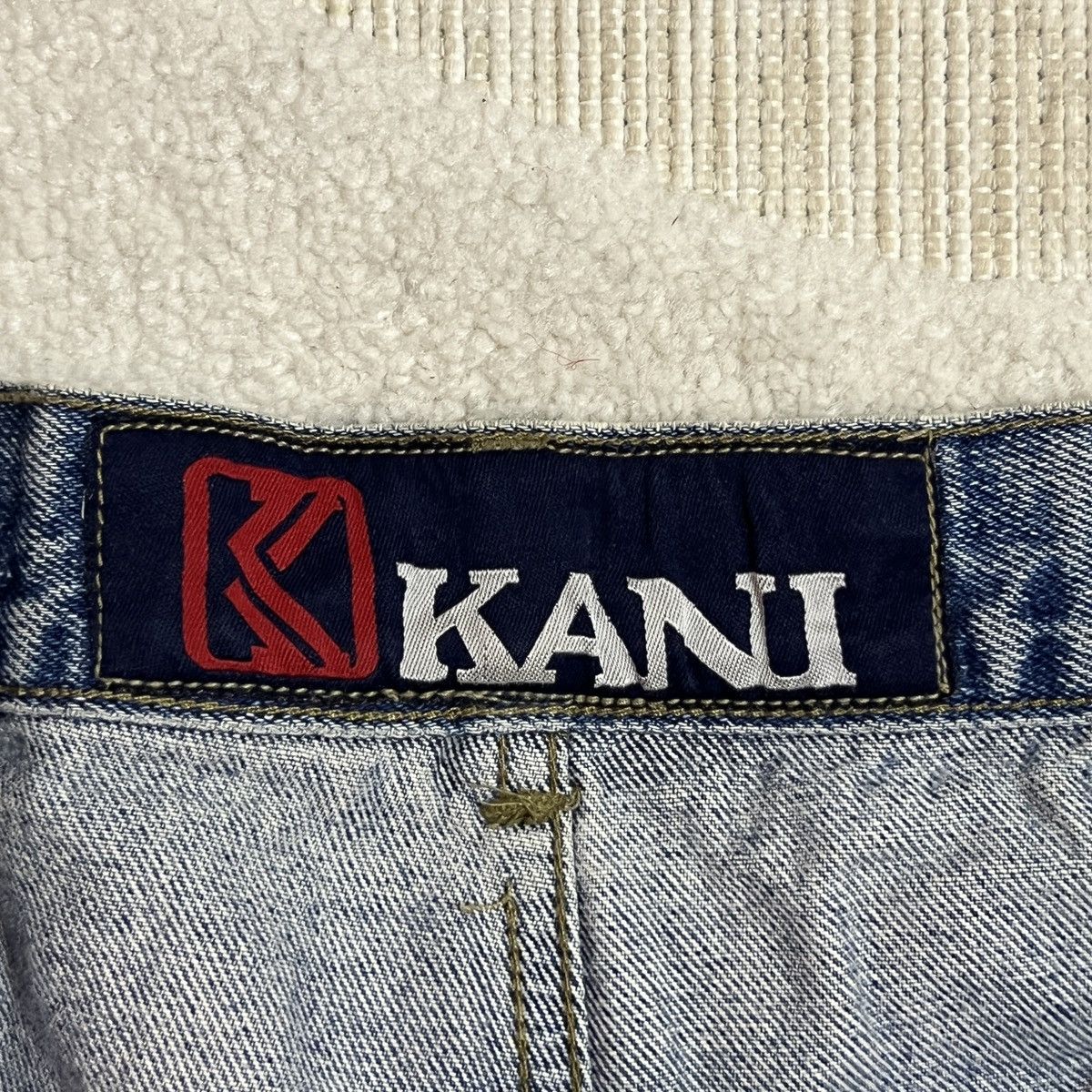 Karl Kani Crazy Vintage Y2K Karl Kani Embroidered Jean Shorts Size US 37 - 13 Thumbnail