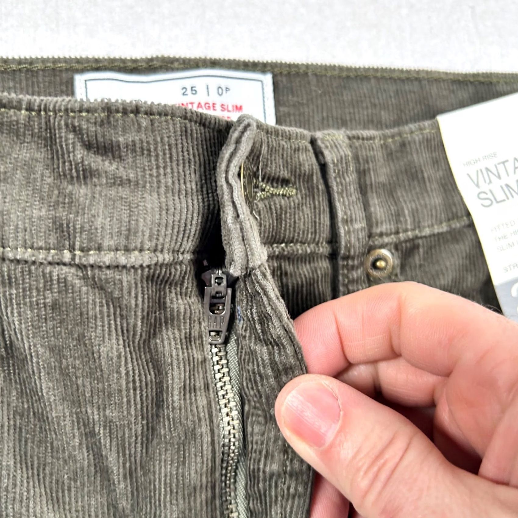 Gap Gap Pants Womens 0P Petite Corduroy Slim High Rise Olive Green 25 In Inseam Vintage No Boys Mens Womens Size 25" / US 0 / IT 36 - 3 Thumbnail