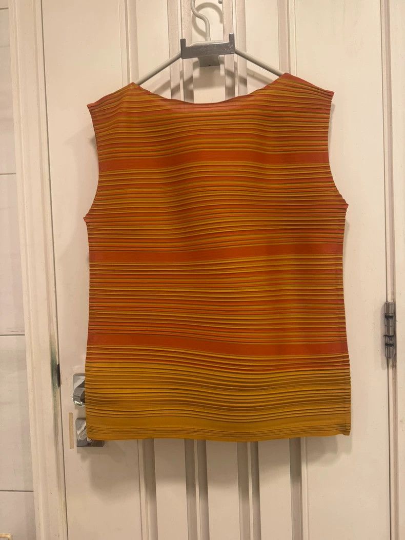 Issey Miyake Issey Miyake size:3 Orange vest Size XS / US 0-2 / IT 36-38 - 3 Thumbnail
