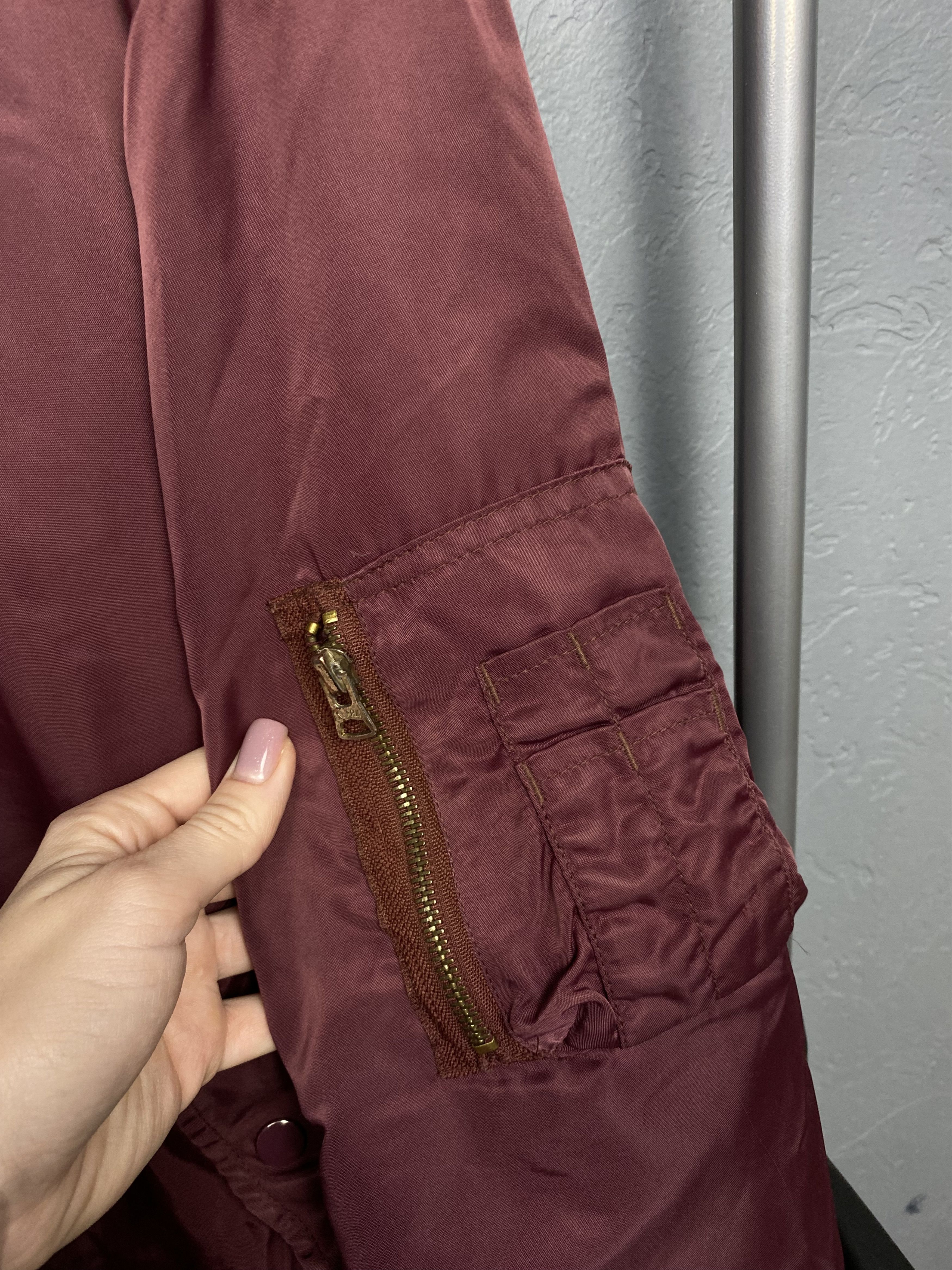 Alpha Industries Alpha Industries MA1 Flight Pilot Nylon Bomber Jacket Size US XL / EU 56 / 4 - 3 Thumbnail
