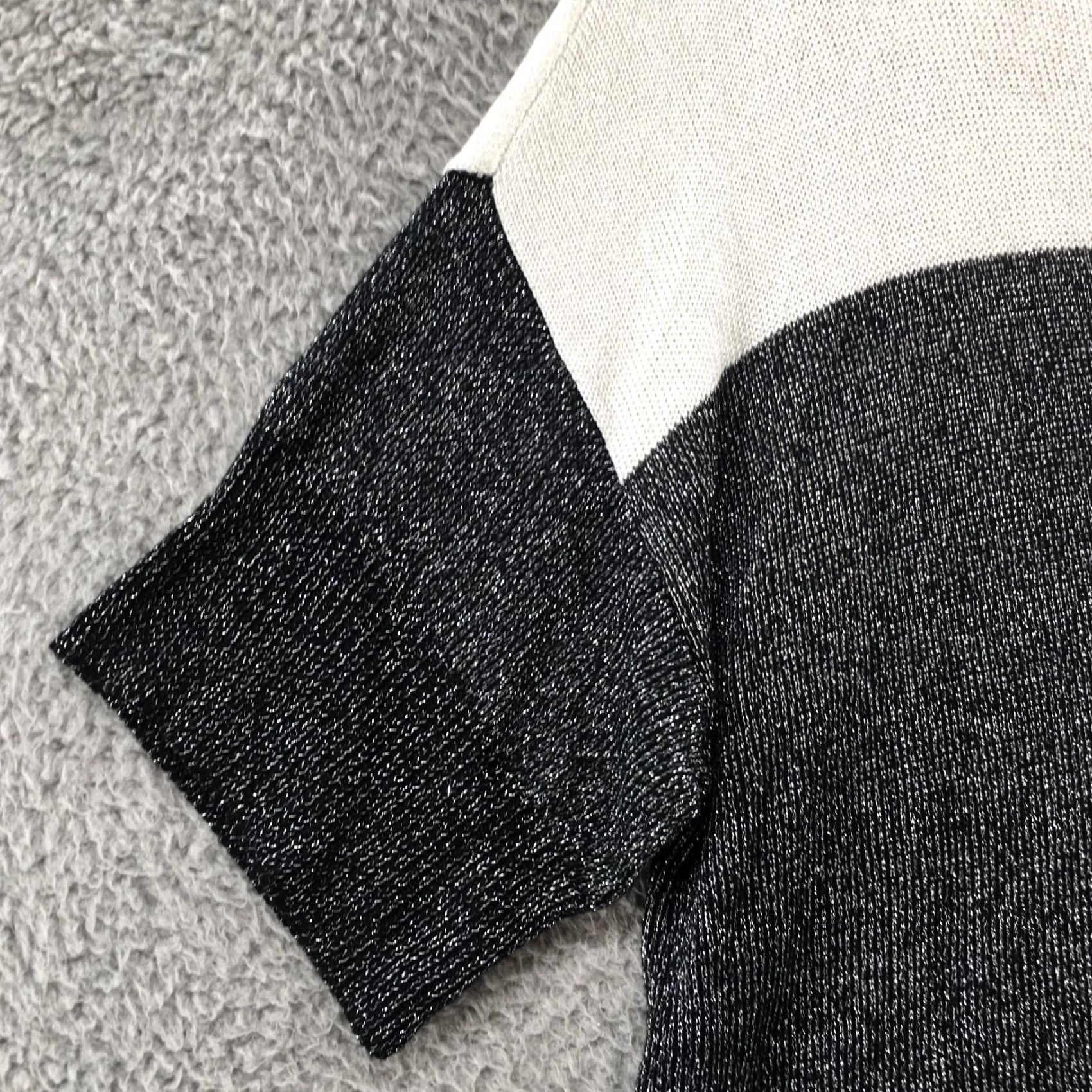 Worthington Worthington Blouse Womens 2X Black White Pullover Round Neck Lurex Stretch NEW Blouse Womens 2X Black White Pullover Round Neck Lurex Stretch NEW Size XXL / US 16-18 / IT 52-54 - 5 Thumbnail