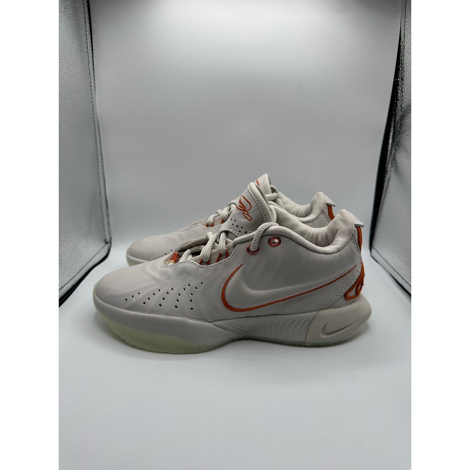 Nike Nike LeBron 21 “Akoya” size 5.5 men’s Size US 5.5 / EU 38 - 1 Thumbnail