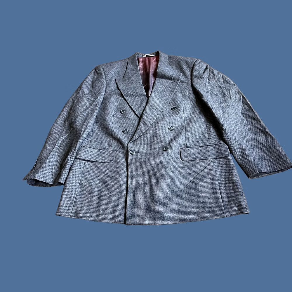 Evan Picone VINTAGE Evan Picone Blazer Mens 42R Grey Houndstooth Jacket Blazer Double-Breasted Notch Lapel Wool 44 Chest Regular Fit 2 Piece || Mens Size 42R - 1 Thumbnail