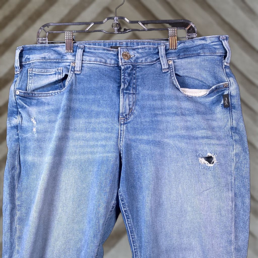 Silver Jeans Co. Silver Jeans Co. Elyse Straight Crop Distress Jeans Women's Blue Stretch 36x29 Regular Mid Rise 5-Pocket Denim Size 25" / US 0 / IT 36 - 1 Thumbnail