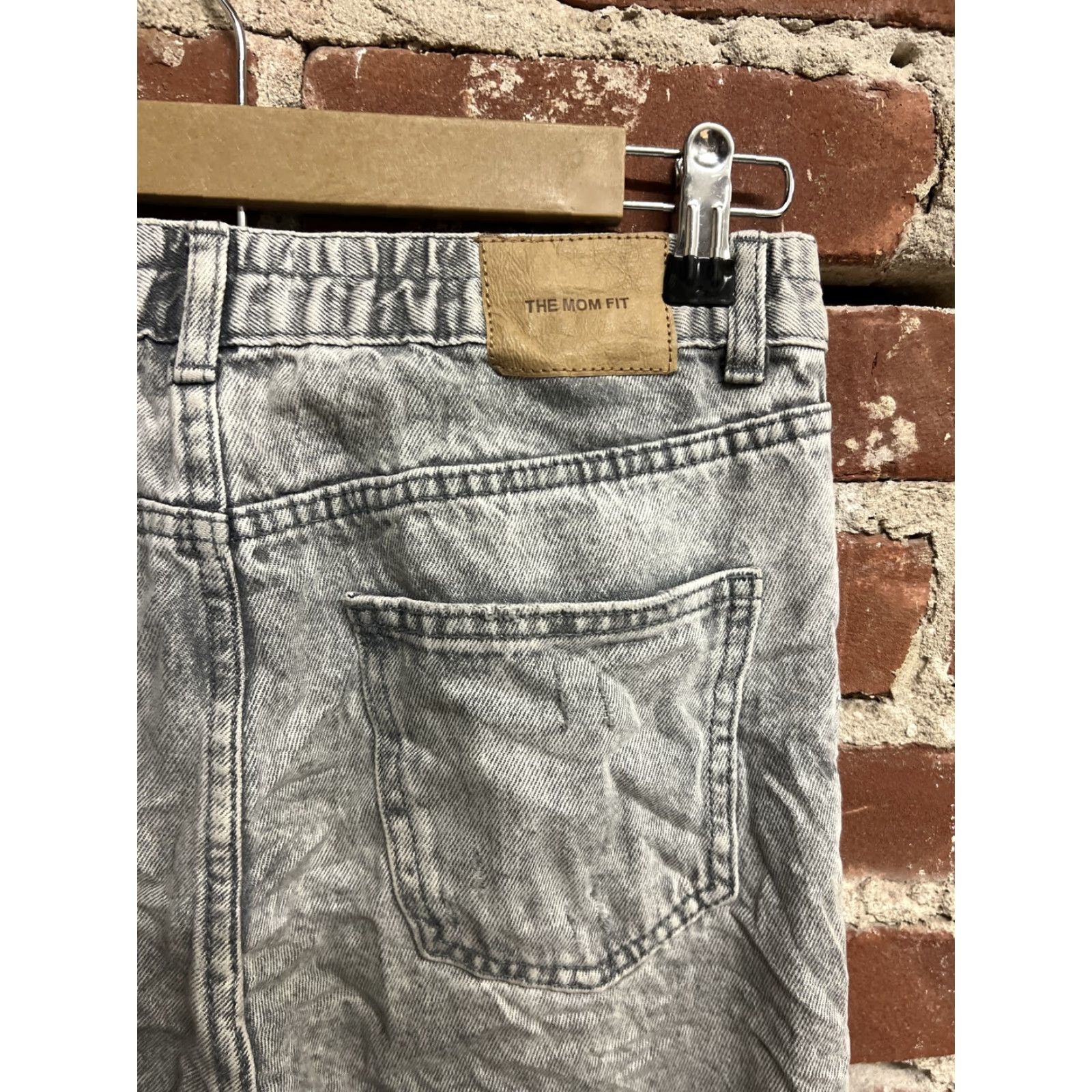 Zara Zara Womens Gray The Mom Fit Denim Jeans Stretch Size 14-14 Womens Jeans Mom Fit Gray Denim Stretch Zara The Mom Fit Size 14-14 Size 36" / US 14 / IT 50 - 4 Thumbnail