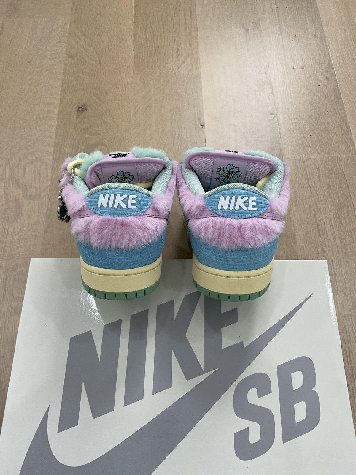 Nike Nike SB x Verdy Dunk Low Pro Visty FN6040-400 Size US 11 / EU 44 - 3 Thumbnail