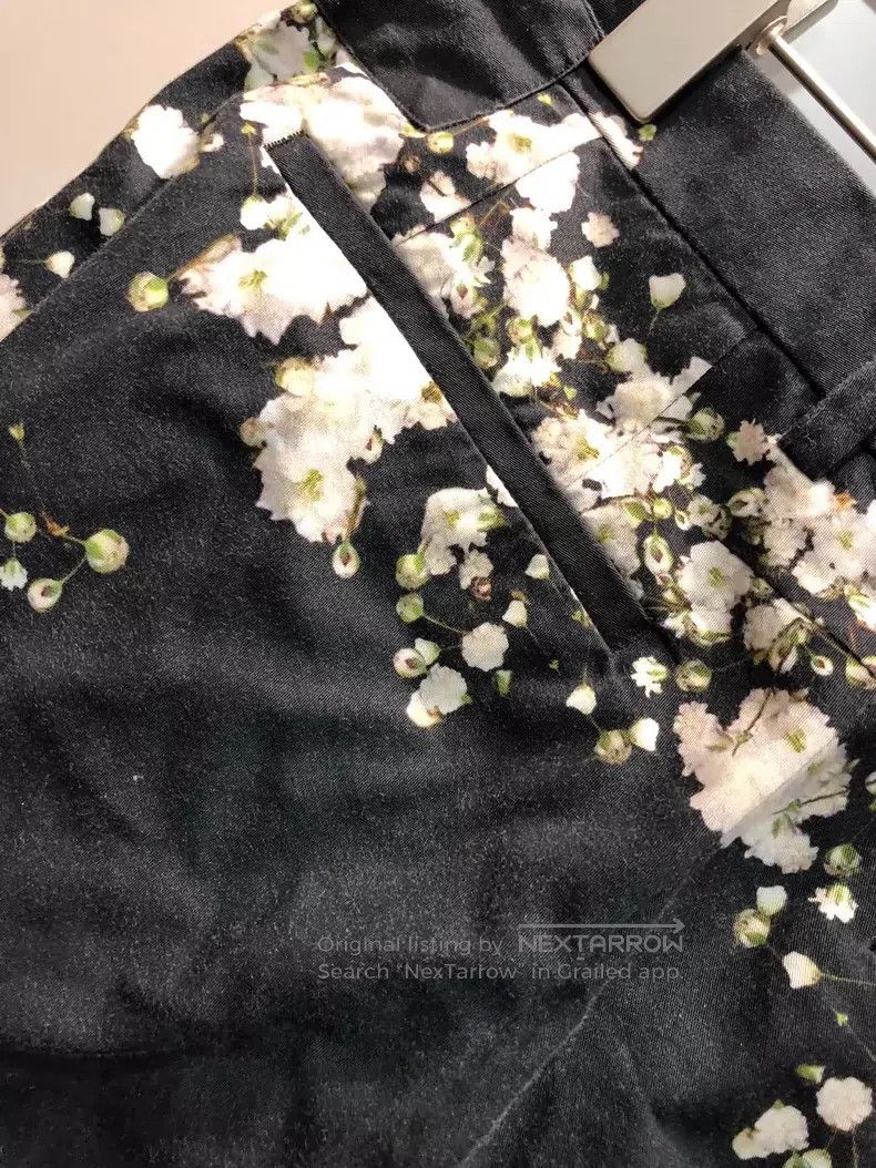 Givenchy Givenchy Floral Print Pants Size US 34 / EU 50 - 3 Thumbnail