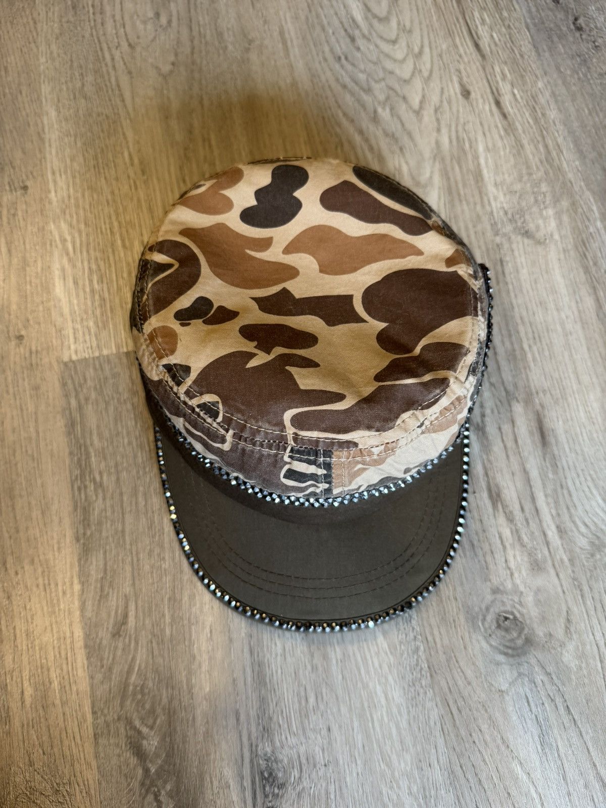 Japanese Brand DISTRESSED STUDDED BROWN DIAMOND STYLE COMMANDO CAP Size ONE SIZE - 5 Thumbnail