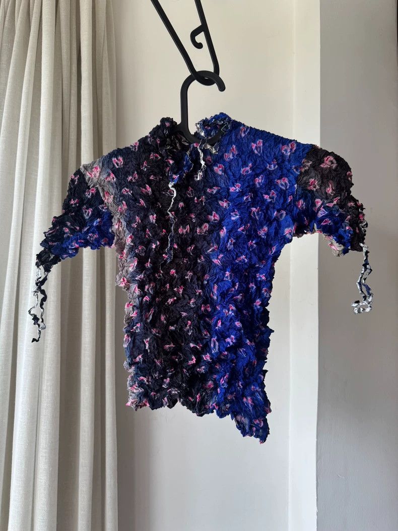 Issey Miyake issey miyake size:2 Tie-dyed gradient bubble top Size XXS / US 00 / IT 34 - 1 Thumbnail