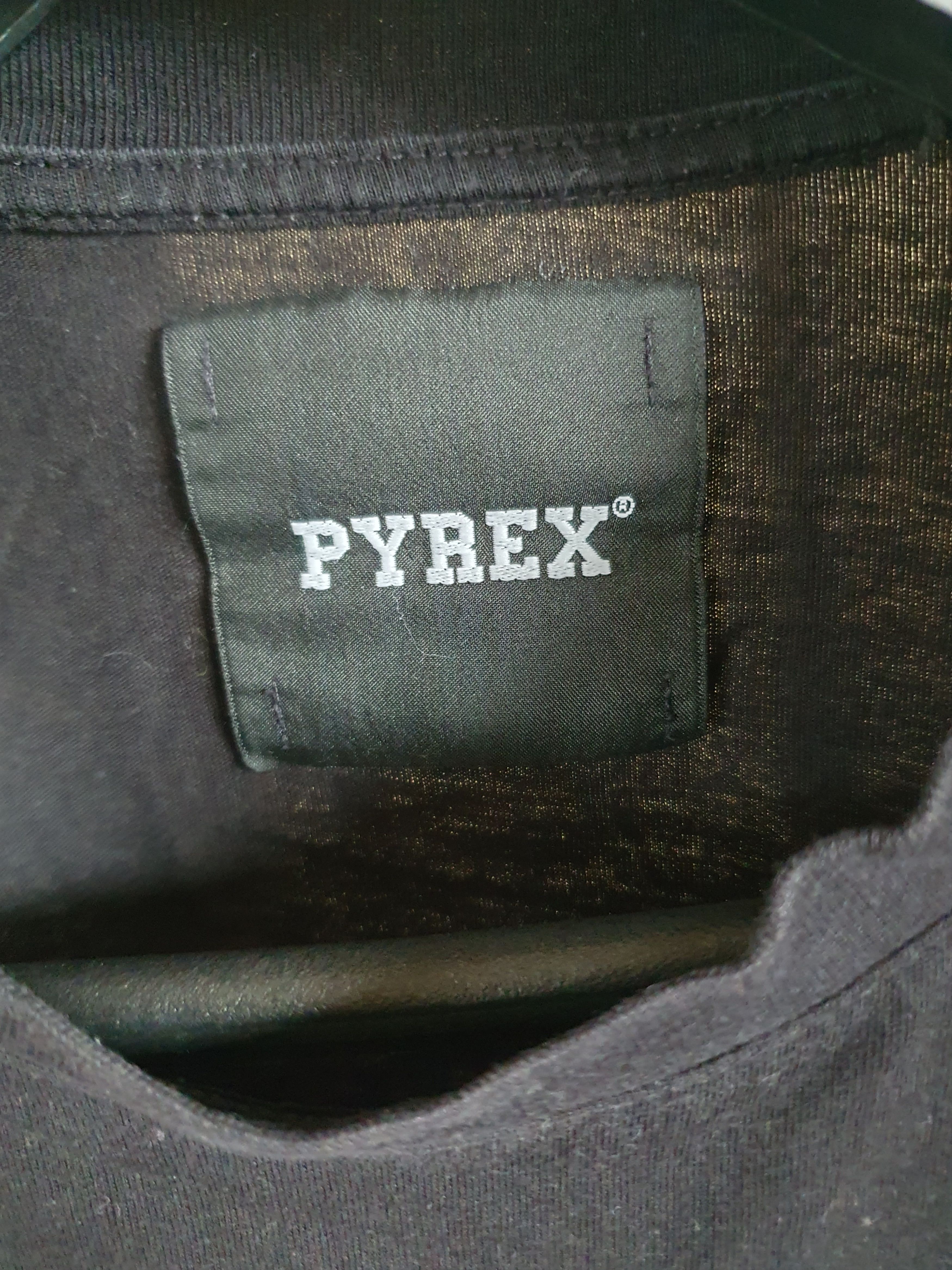 Pyrex Vision Pyrex Woman's Rhinestone Logo Y2K t-shirt sz M Size M / US 6-8 / IT 42-44 - 2 Thumbnail