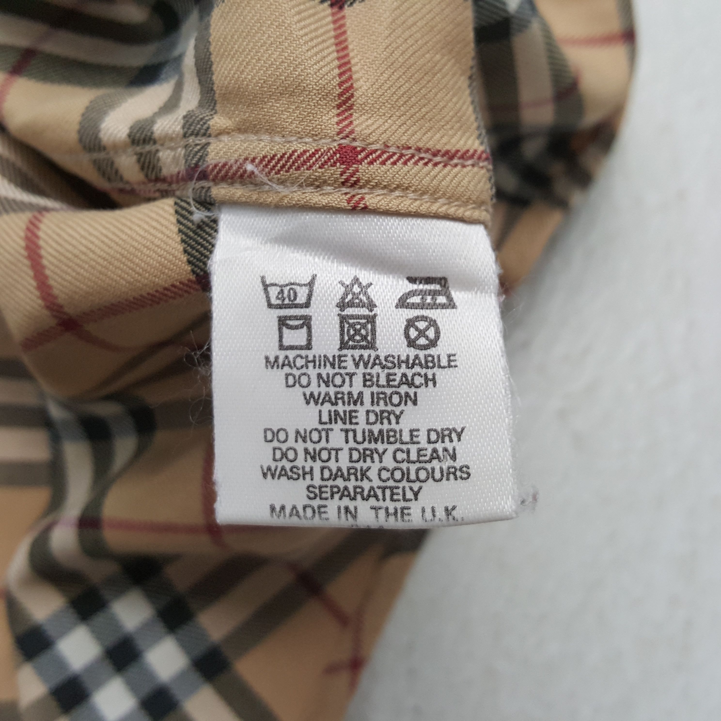 Burberry Vintage Burberry London Fashion Brand Shirt RR12 Size US XL / EU 56 / 4 - 7 Thumbnail