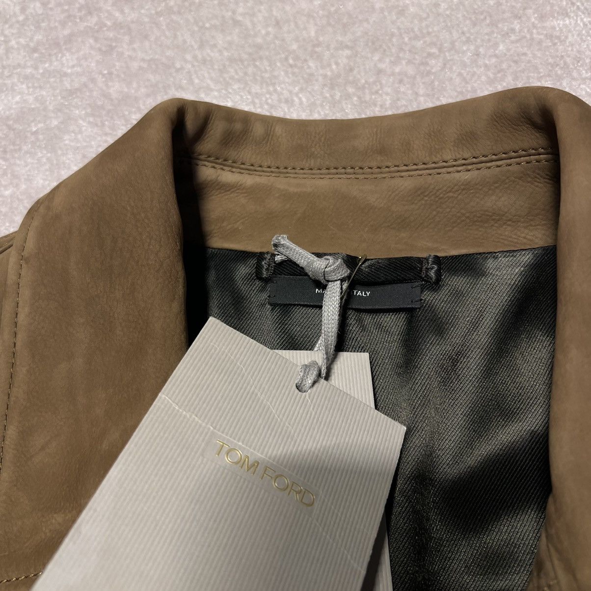 Tom Ford Tom Ford Suede Jacket in Medium Size US M / EU 48-50 / 2 - 4 Thumbnail