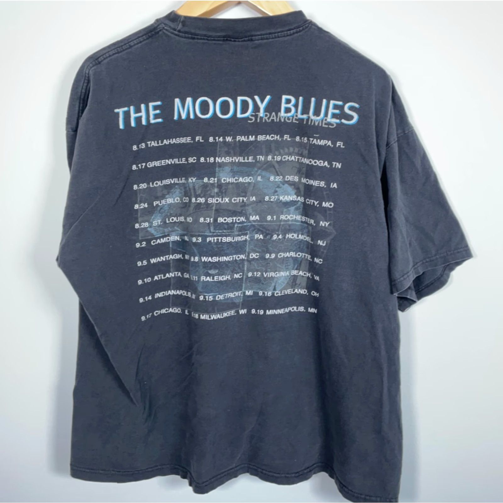 Doublet VINTAGE Moody Blues Strange Times Tour T-Shirt Cygnus 2XL Black Double-Sided Graphic Print Men Shirt 90s Music Size US XXL / EU 58 / 5 - 2 Thumbnail