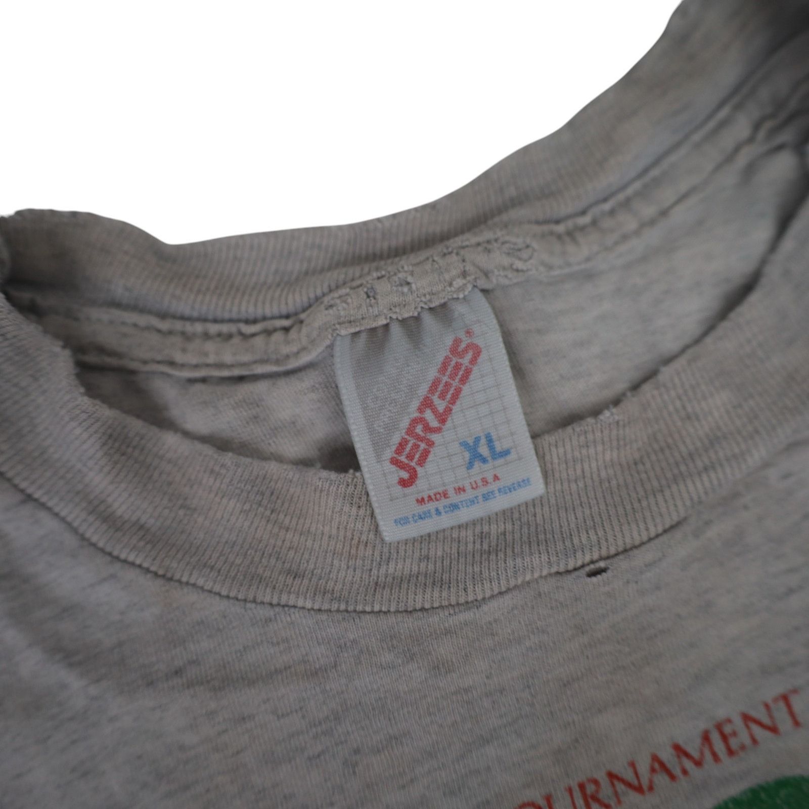 Vintage VTG Distressed UO 1995 Rose Bowl Graphic T Shirt Size US XL / EU 56 / 4 - 5 Thumbnail