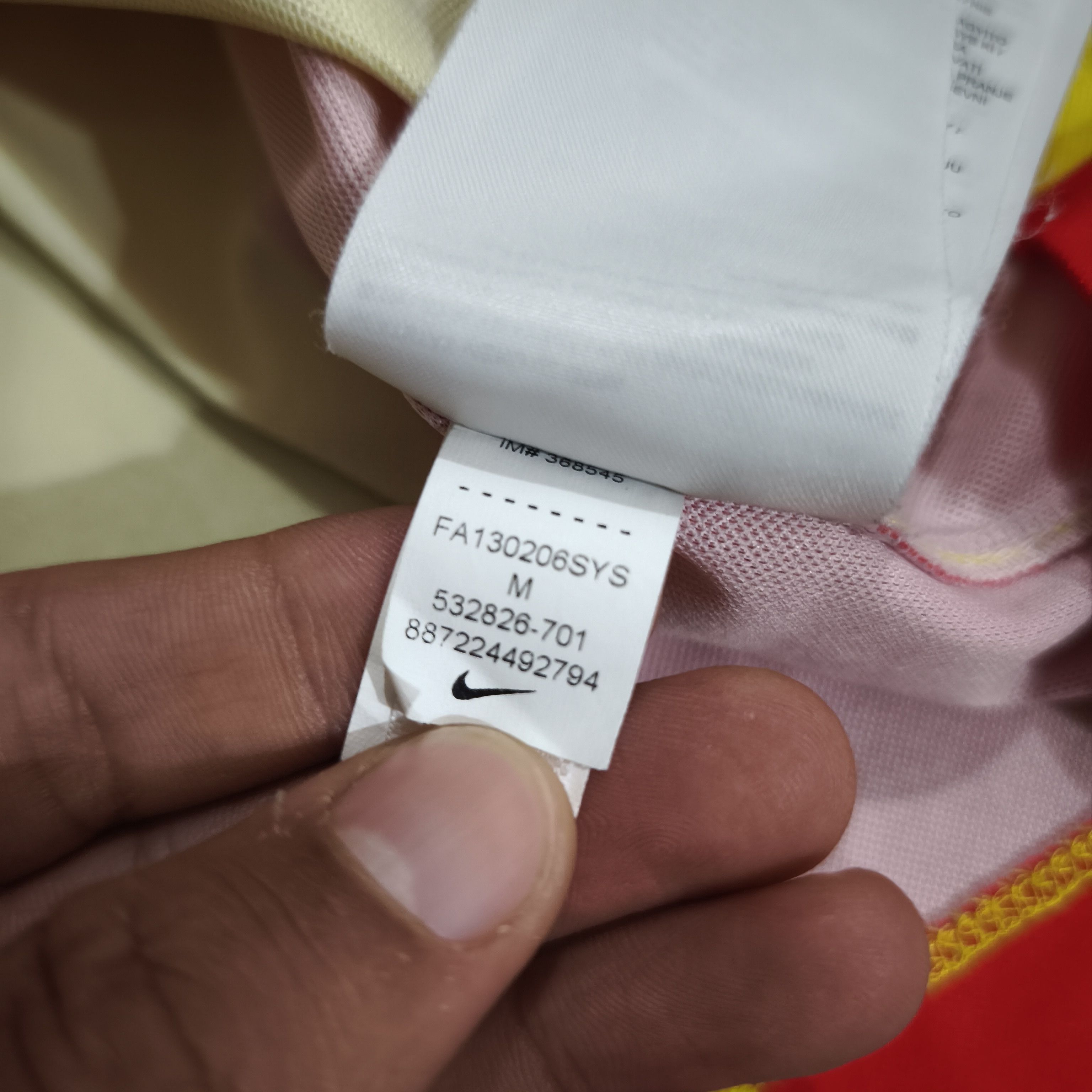 Nike Barcelona Size US M / EU 48-50 / 2 - 5 Thumbnail