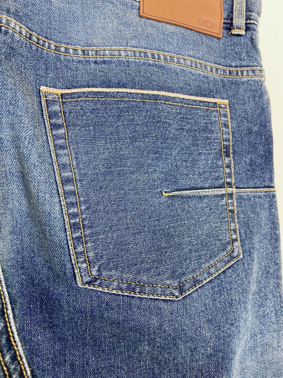 Dior × Stussy Dior x Stüssy Bee Embroidered Jeans Size US 33 - 8 Thumbnail
