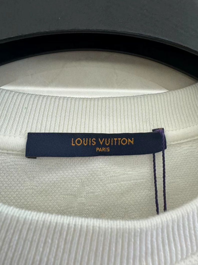 Louis Vuitton Louis Vuitton White full print pocket short sleeve Size US XS / EU 42 / 0 - 3 Thumbnail