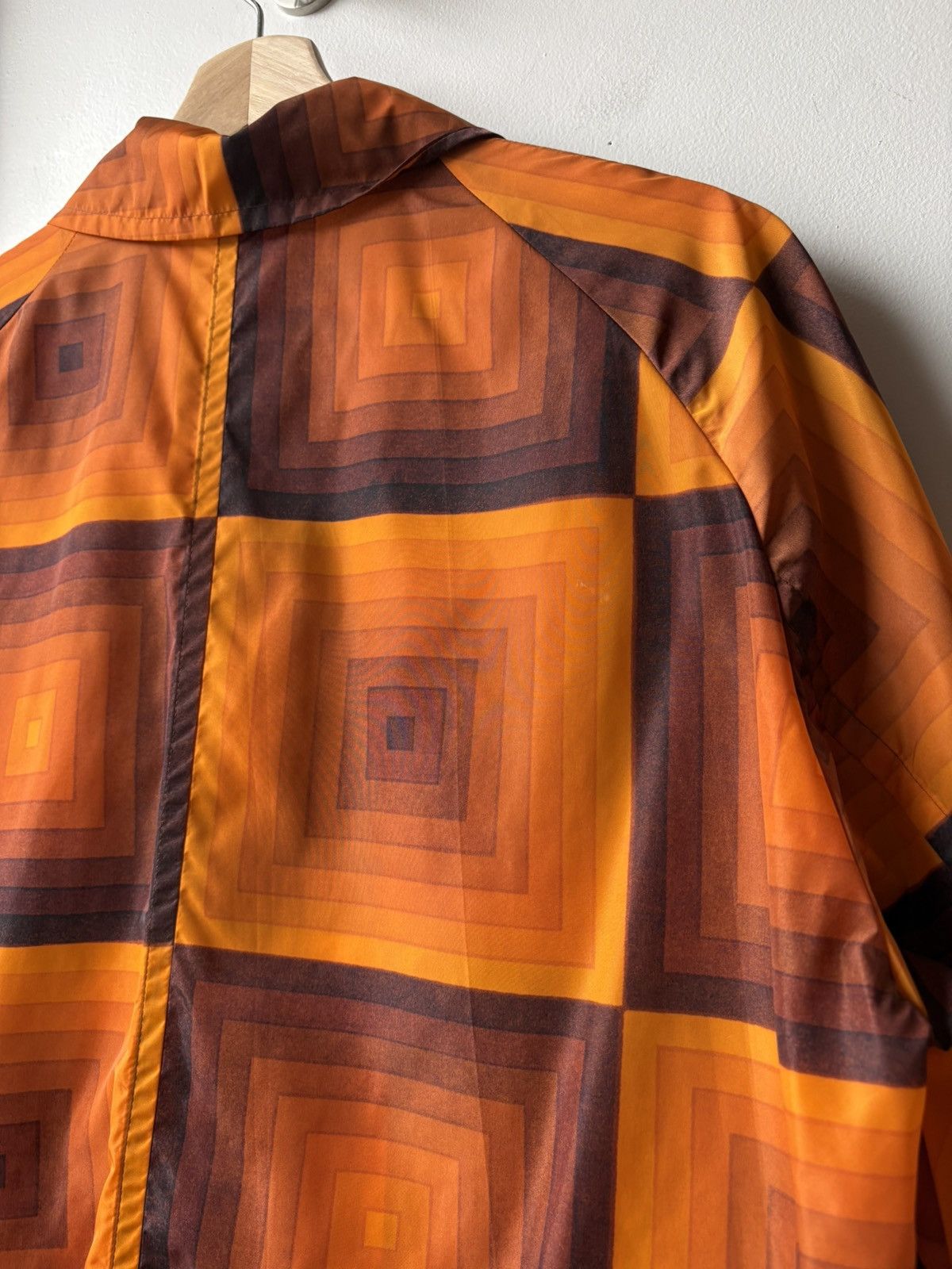 Dries Van Noten Dries Van Noten SS19 Verner Panton Nylon coat Size US L / EU 52-54 / 3 - 6 Thumbnail
