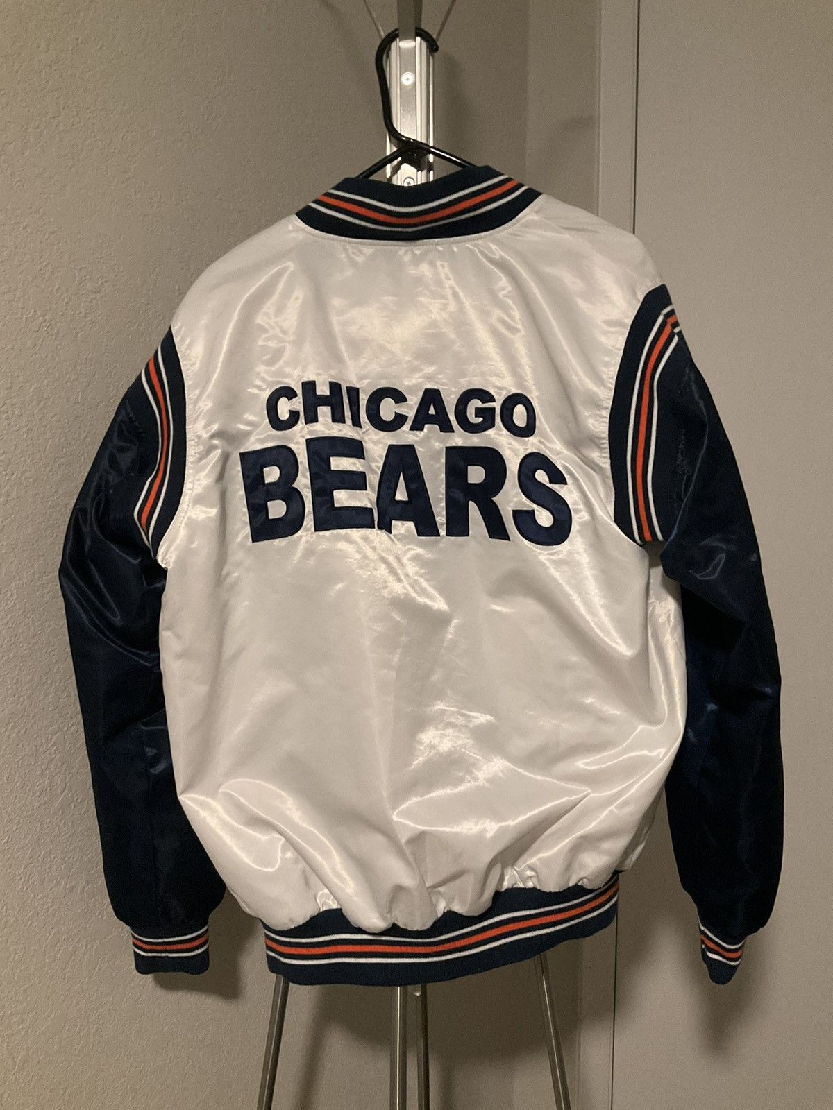 NFL × Starter × Vintage Vintage Chicago Bears bomber jacket with old logo Size US M / EU 48-50 / 2 - 2 Thumbnail