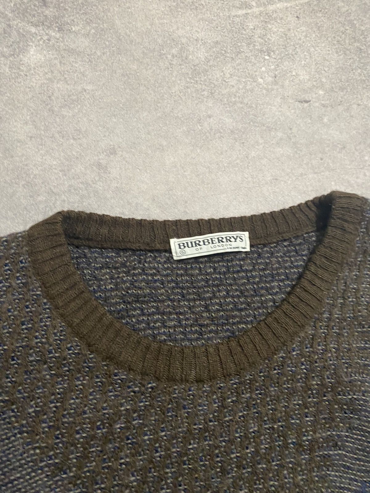 Burberry × Vintage Vintage 90’s Burberrys Wool Sweater Made in Spain Size US L / EU 52-54 / 3 - 4 Thumbnail