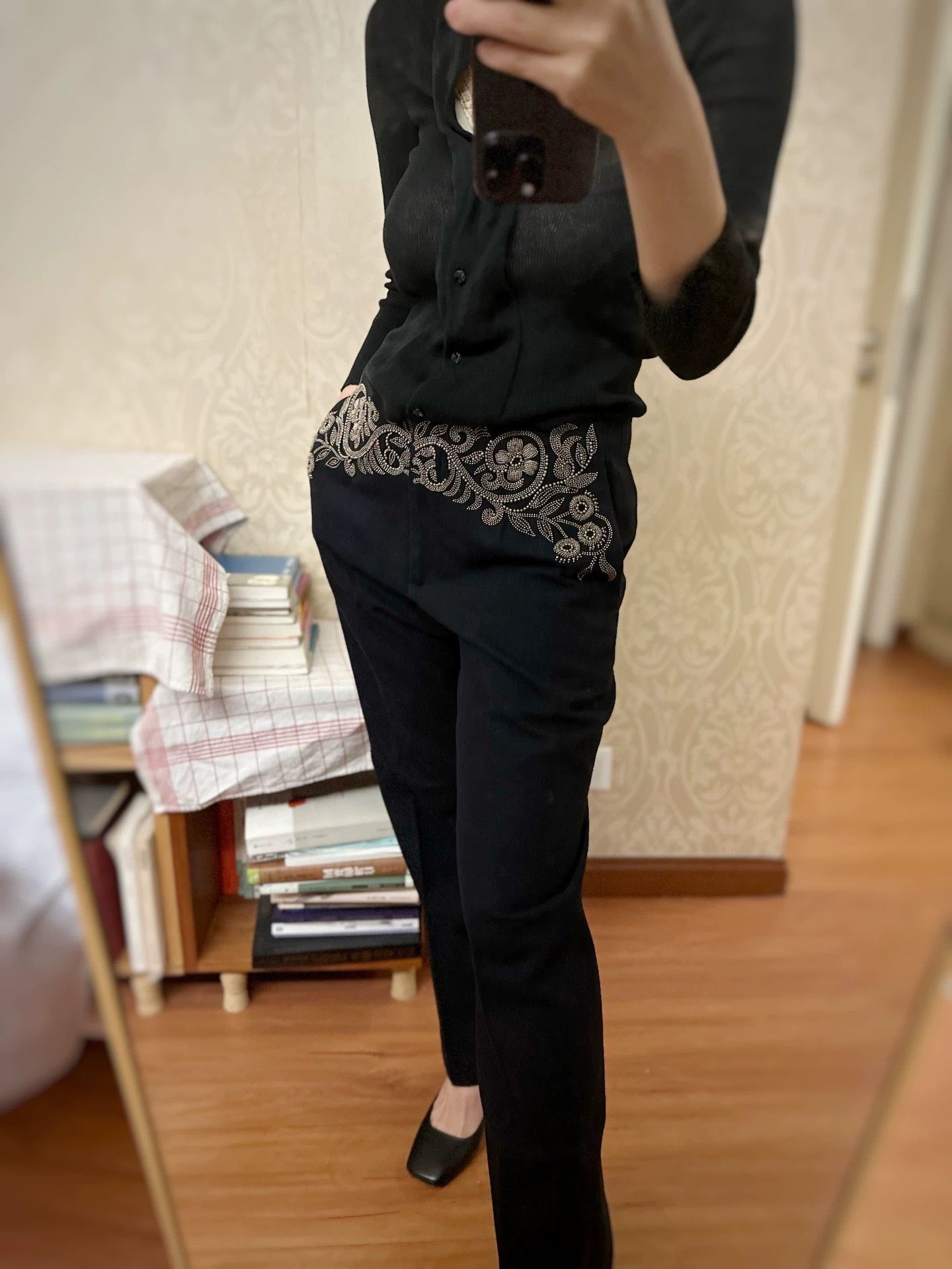 Dries Van Noten Dries Van Noten Wool Trousers 36 99 New Beaded Waist/Hip Size 25" / US 0 / IT 36 - 2 Thumbnail