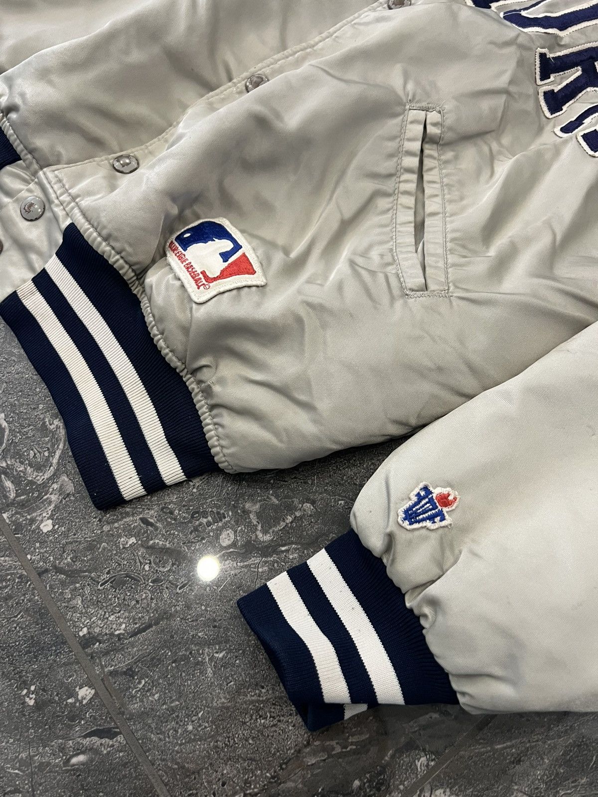 Other Vintage New York Yankees MLB Jacket Size M Grey 80s Rare Size US M / EU 48-50 / 2 - 2 Thumbnail