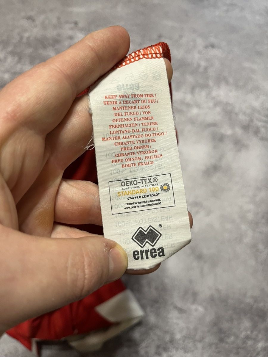 Errea Player Issue Isaiah Jones Middlesbrough 2022/2023 Size US S / EU 44-46 / 1 - 8 Thumbnail
