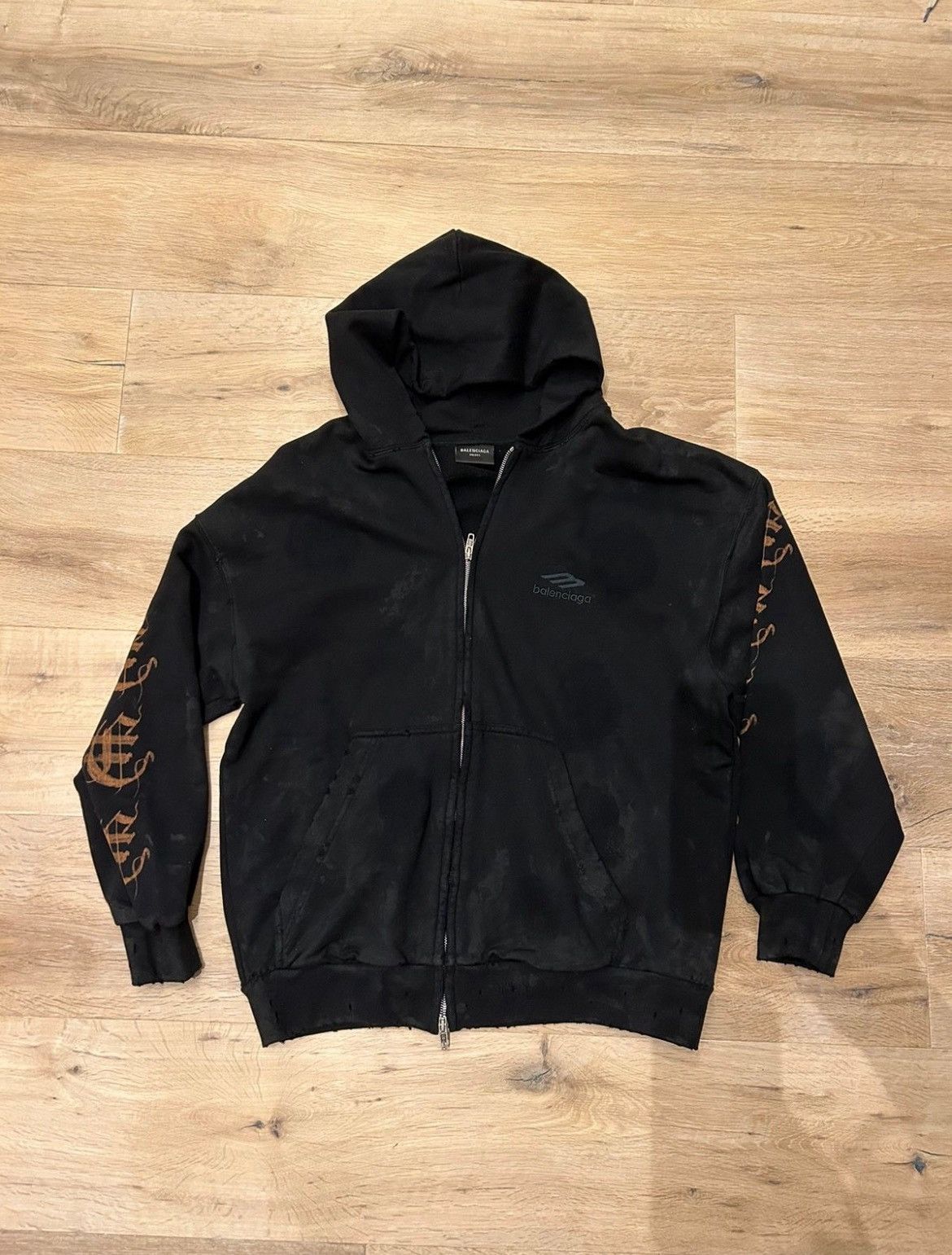 【BALENCIAGA】HEAVY L ジップアップ HOODIE Outerwear Zip-up Hoodie Oversized in Black | Balenciaga US