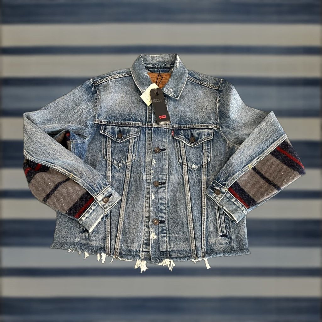 Levi's Levis Premium Distressed Trucker Denim Jacket Wool Aztec Blanket Size Medium NWT Size US M / EU 48-50 / 2 - 1 Thumbnail