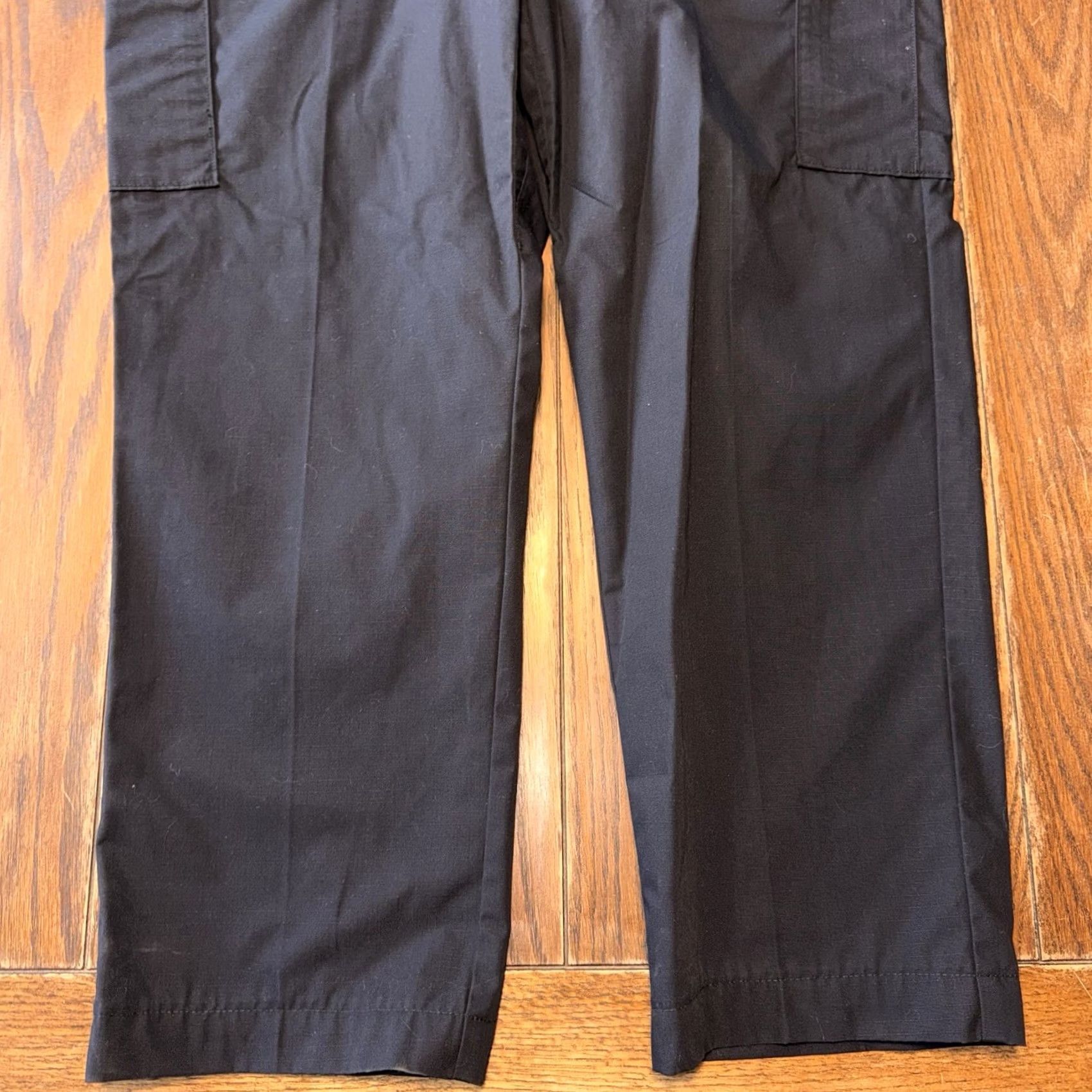 Vintage 5.11 Tactical PDU Class B Pant Men 42x30 Canvas Midnight Navy Cargo Pocket Waist 42 Regular Mens Size US 42 / EU 58 - 2 Thumbnail