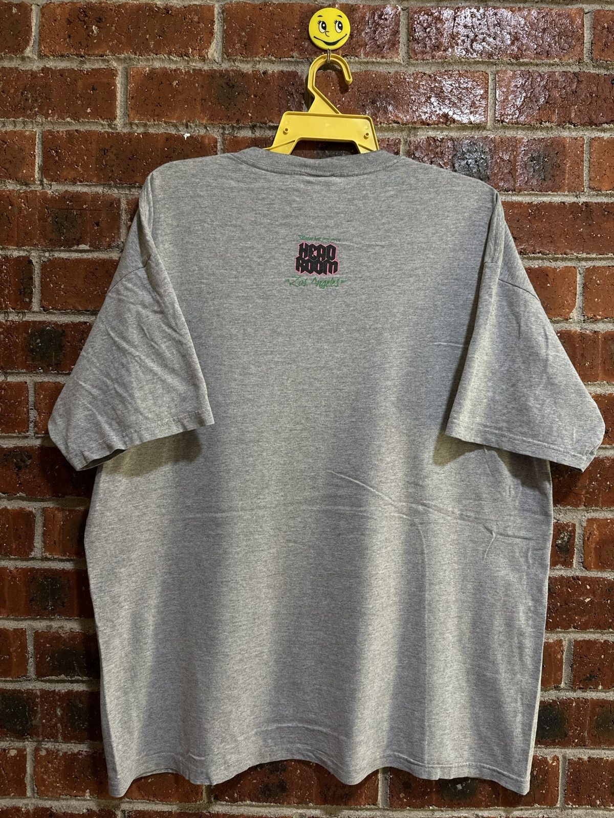 Japanese Brand Vintage Hero Room Faded Tee Size US XL / EU 56 / 4 - 7 Thumbnail