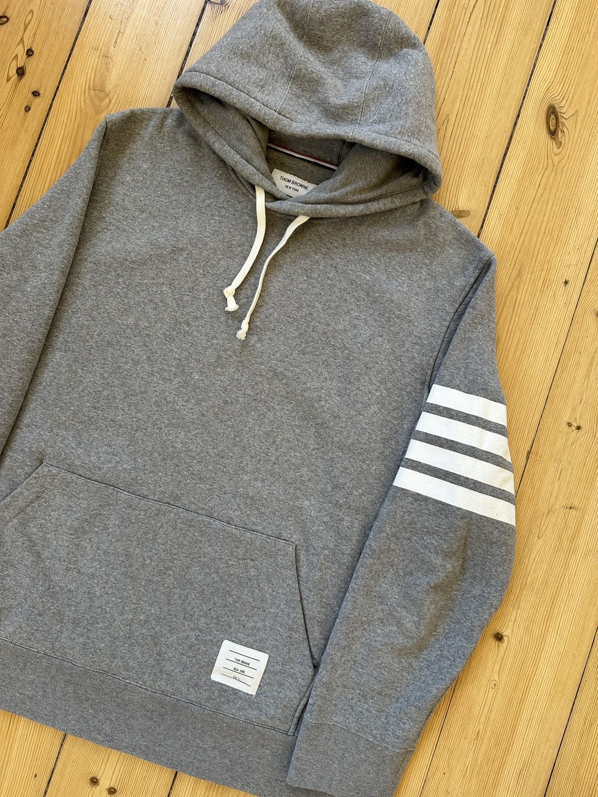 Thom Browne Thom Browne Classic Grey Hoodie Size US XL / EU 56 / 4 - 4 Thumbnail