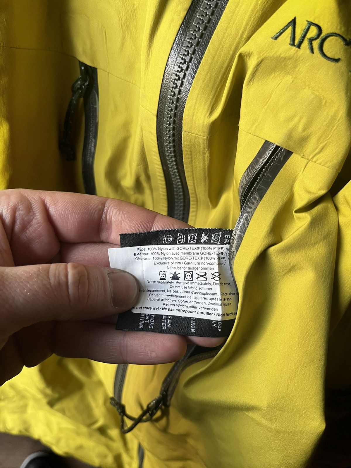 Arc'teryx Arc’teryx Gore Tex pro shell jacket size M Size US M / EU 48-50 / 2 - 23 Thumbnail