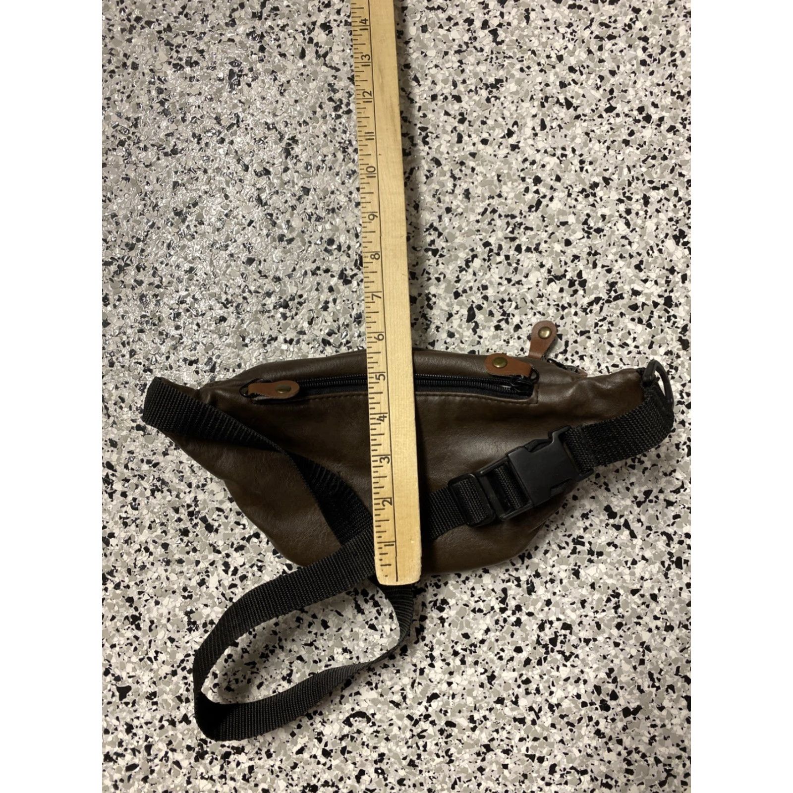 Vintage VINTAGE Cypress Woods Fanny Pack Bum Bag Waist Bag Faux Leather Green Adult Unisex Size ONE SIZE - 5 Thumbnail