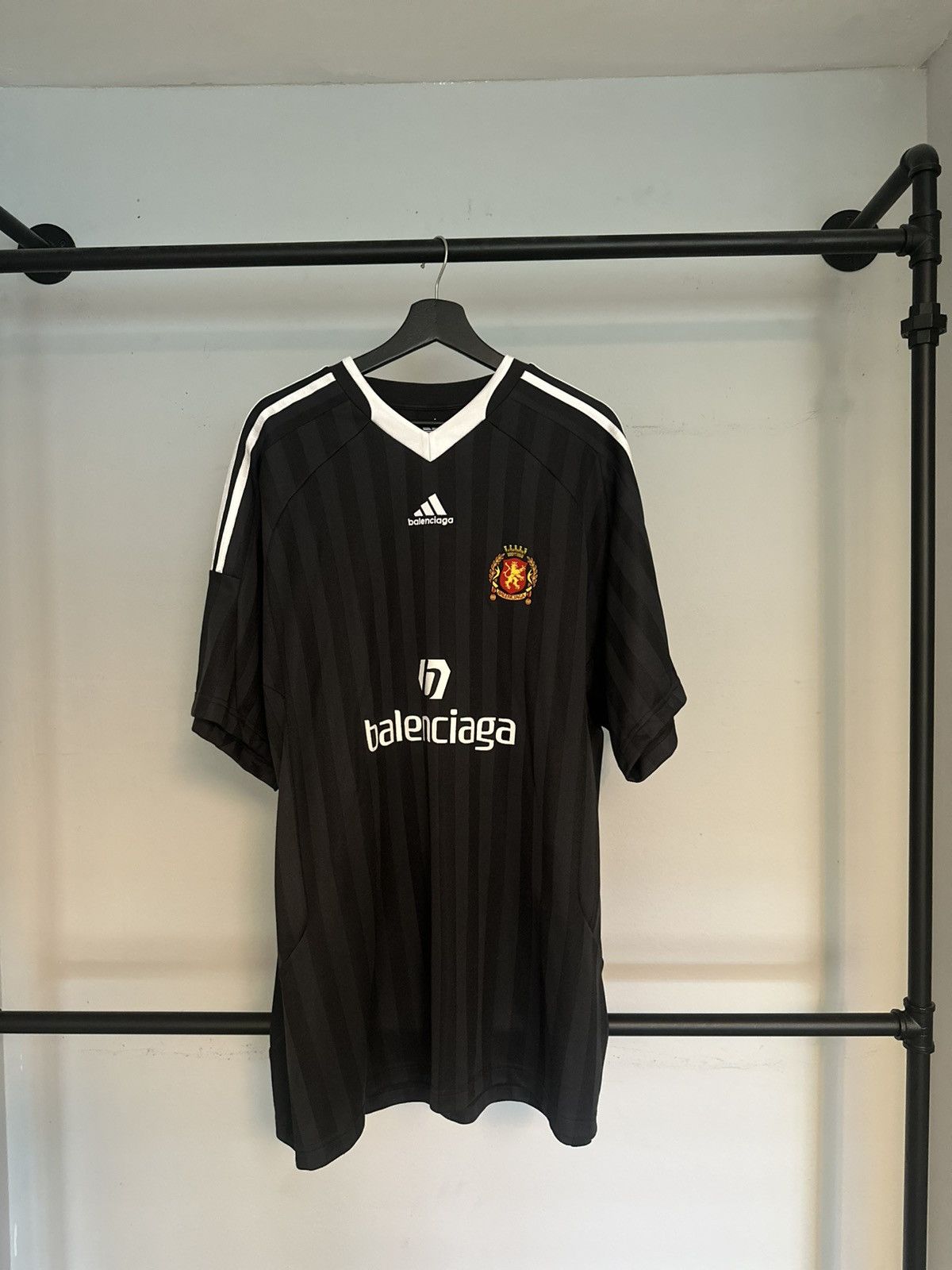 希少 Balenciaga archive soccer game shirts Balenciaga Releases Limited Edition Soccer Series