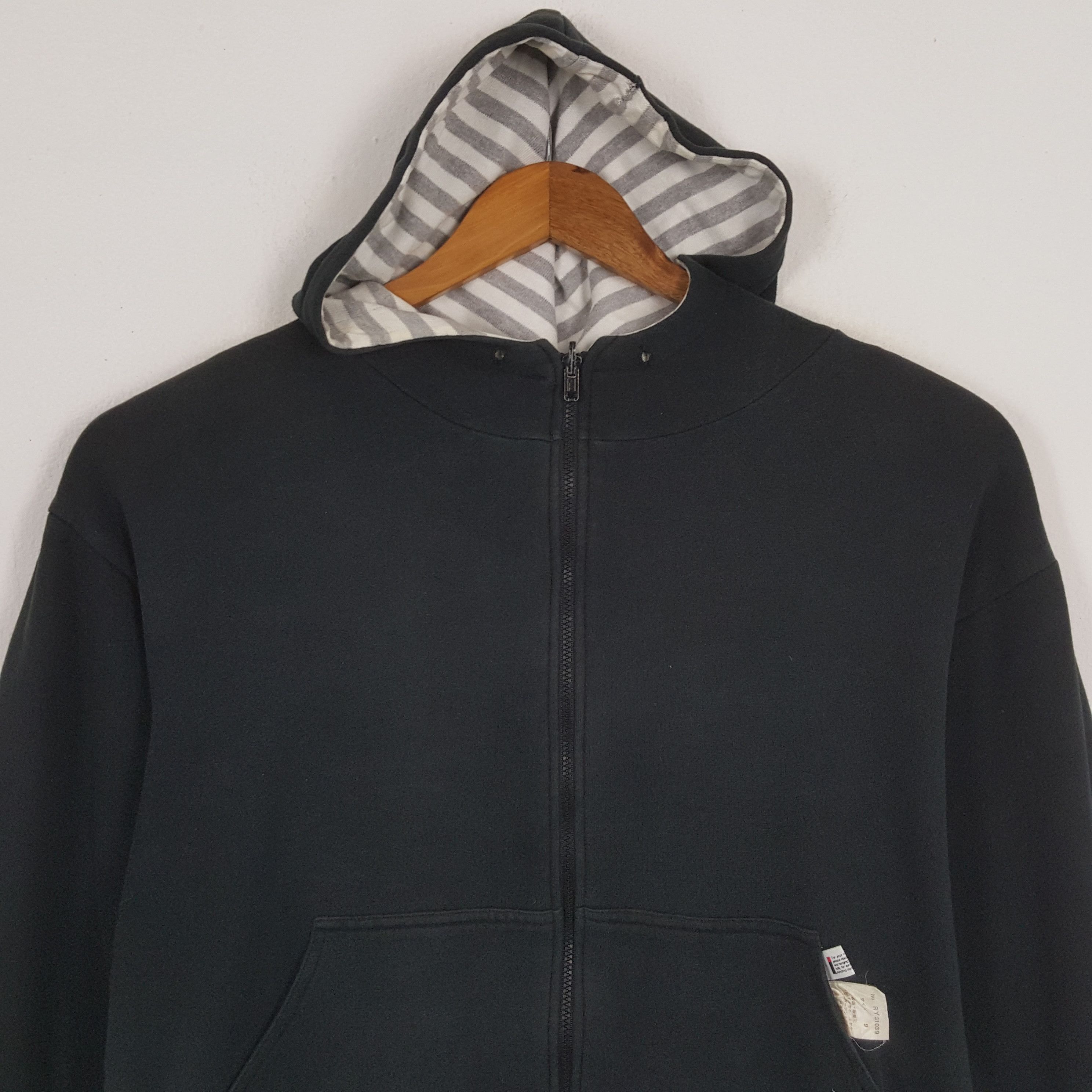 Issey Miyake Vintage I.S. ISSEY MIYAKE Japan Designer Reversible Hoodies Size US L / EU 52-54 / 3 - 4 Thumbnail